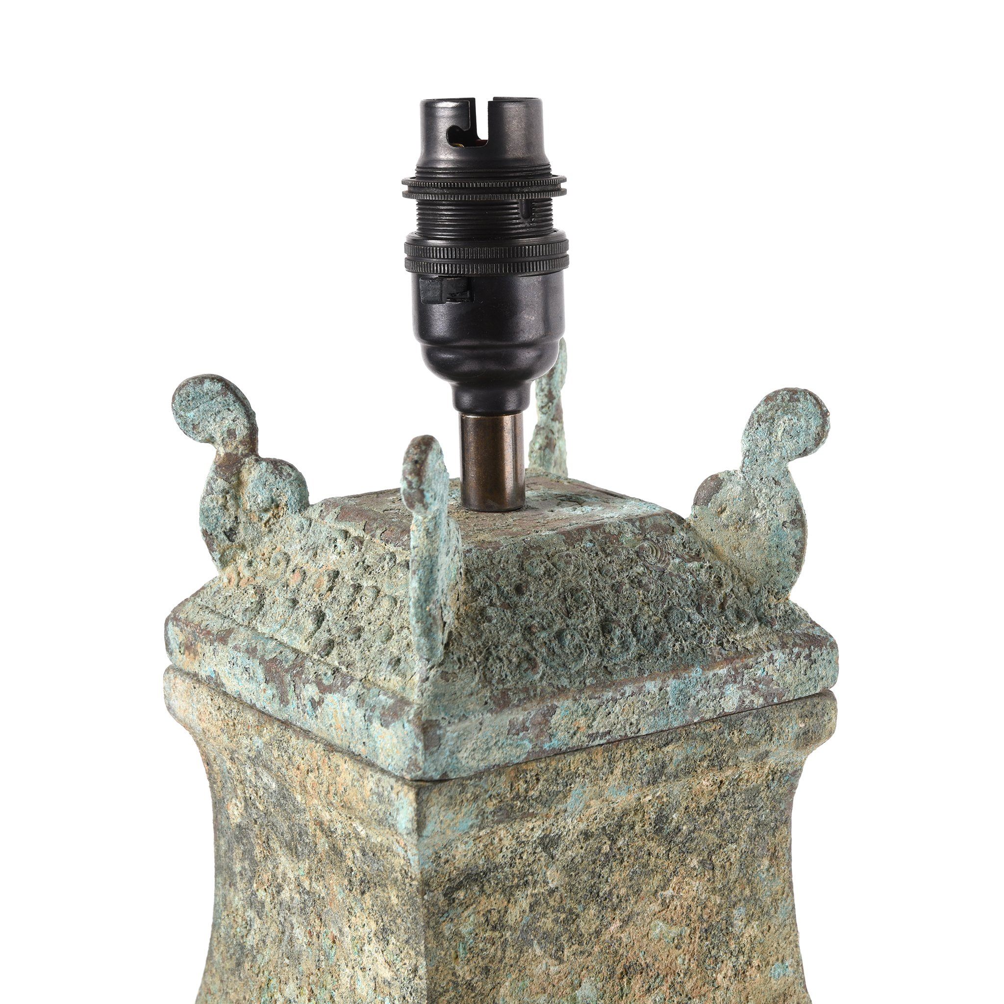 Verdigris Bronze Wine Jar Table Lamp - Zhou Dynasty Style - Image 3