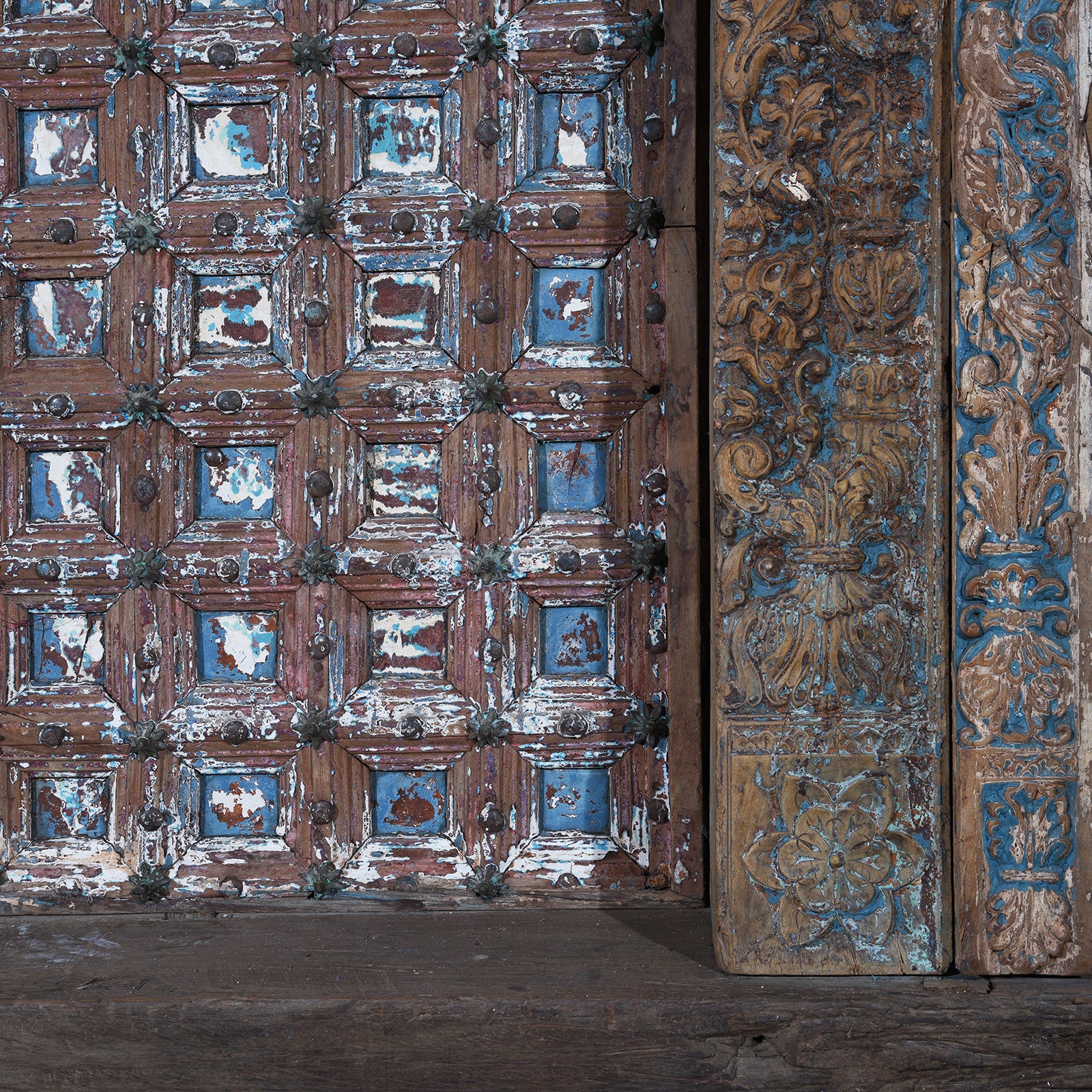 Painted & Carved Door From The Punjab - 19th Century - Image 7