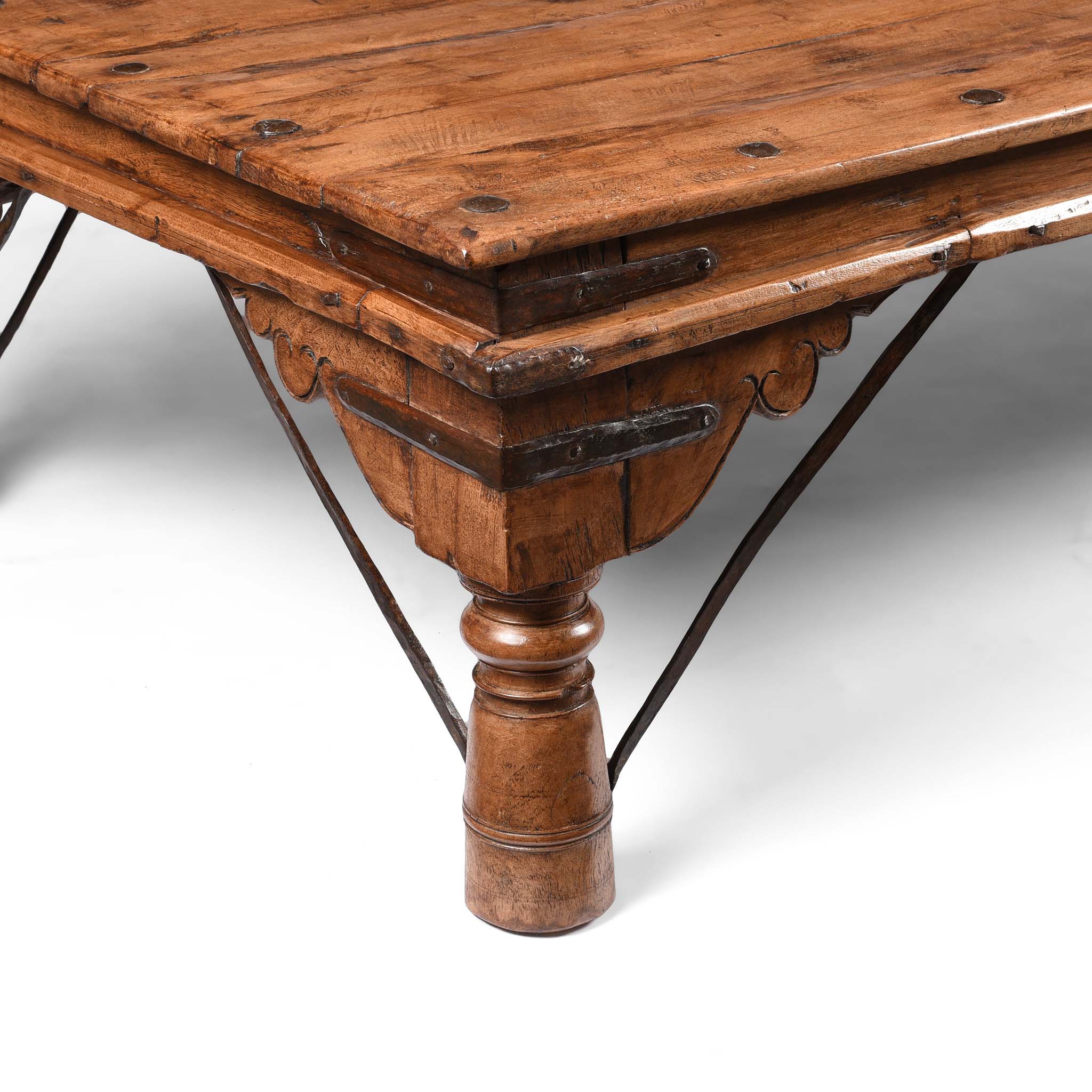 Carved Acacia Wood Takhat Table From Rajasthan - 19thC - Image 2