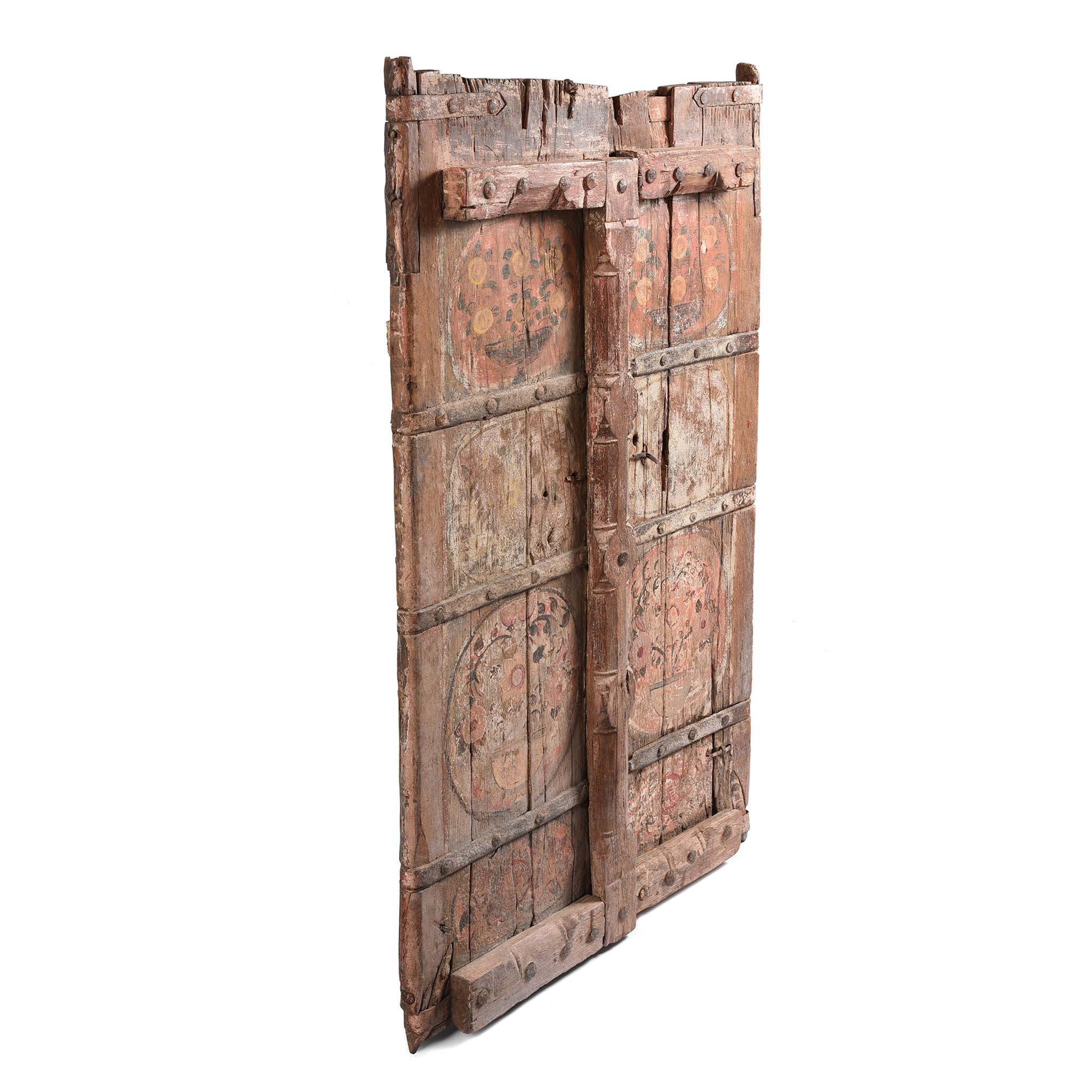 Carved Floral Painted Teak Window Shutter From Gujarat - 19thC - Image 5