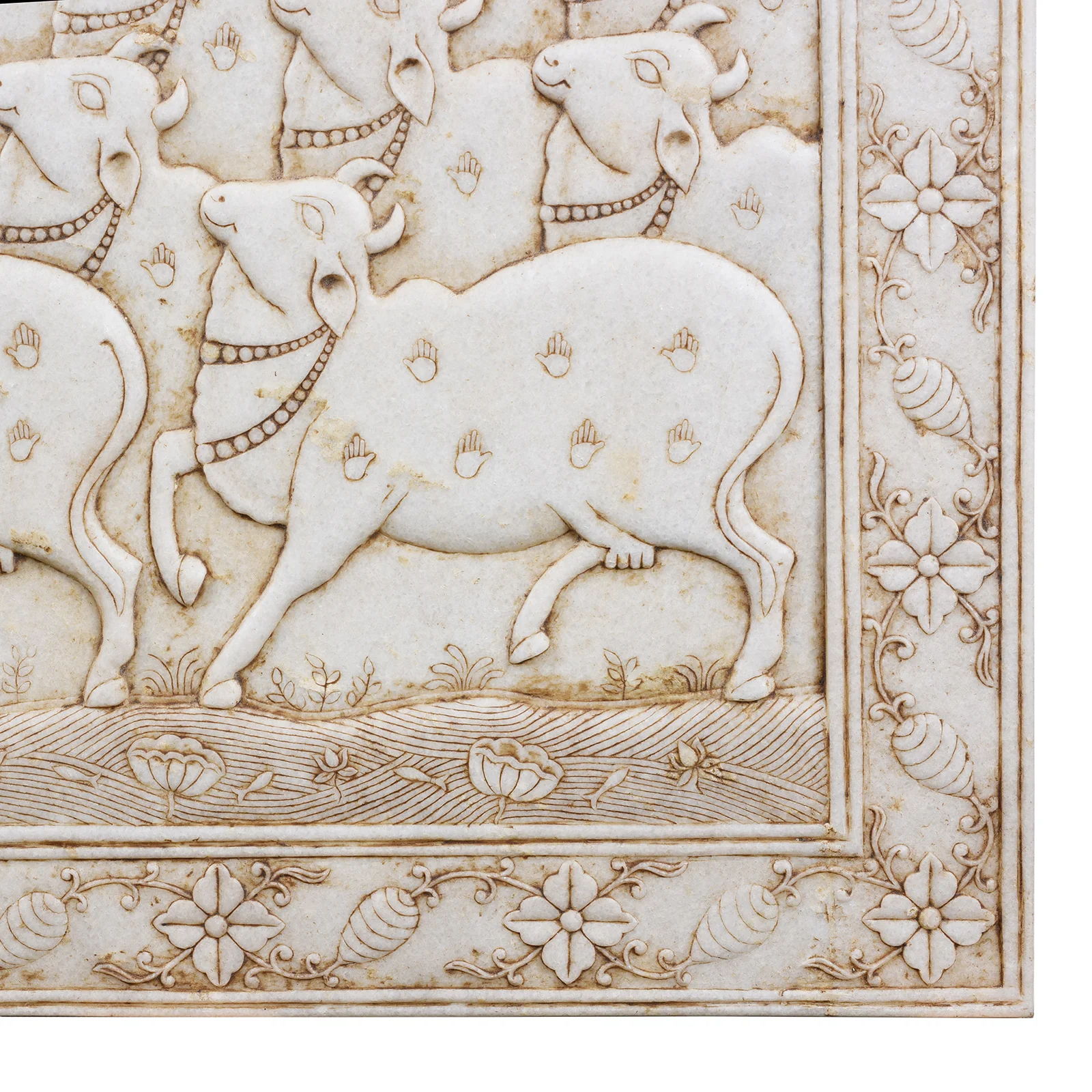 White Marble "Gopashtami" Cow Panel - Image 5