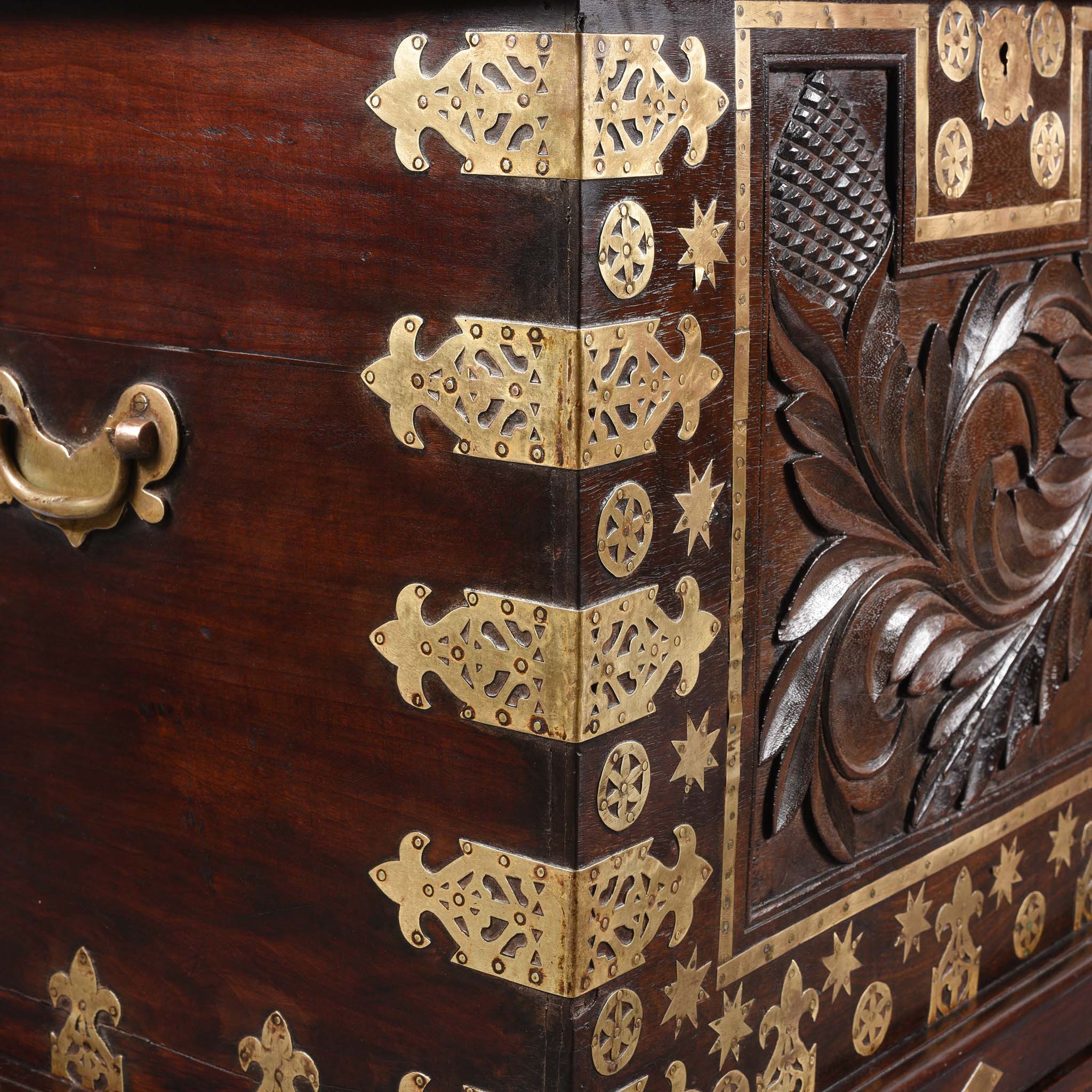 Carved 'Malabar' Chest From Kutch - Mid 19th Century - Image 8