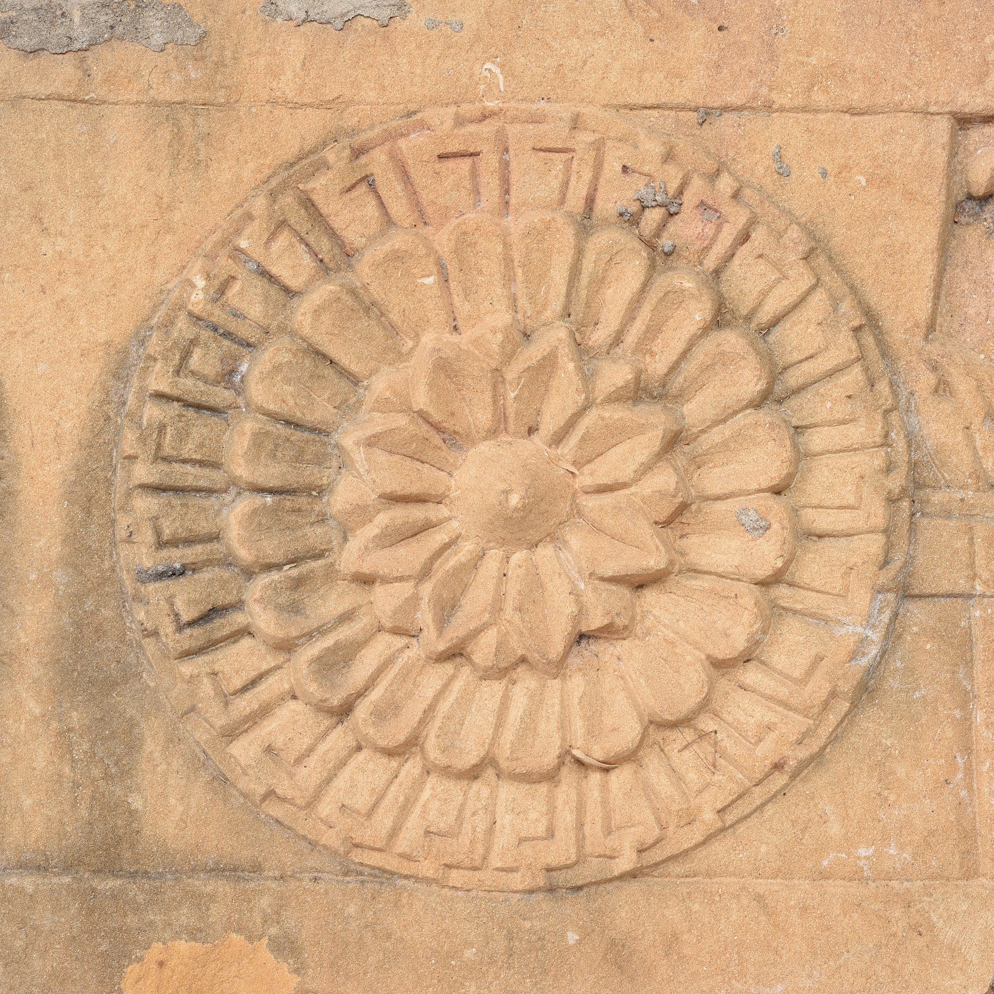 Carved Stone Lintel Panel With Ganesh From Jaisalmer - 19thC - Image 3
