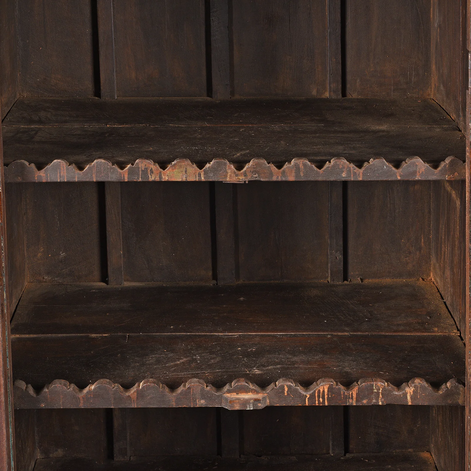 Painted Indian Almirah Cabinet With Sunburst Panels - 19th Century - Image 6