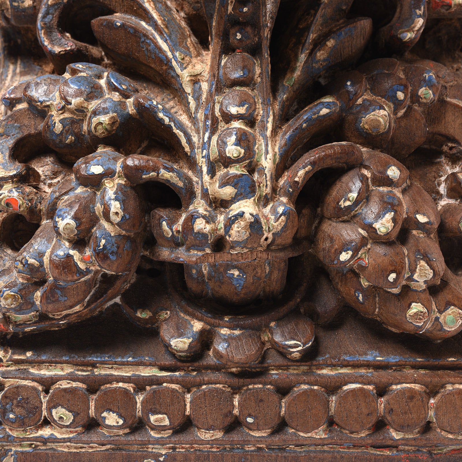 Carved Teak Corbel From Maharashtra - 19th Century - Image 3