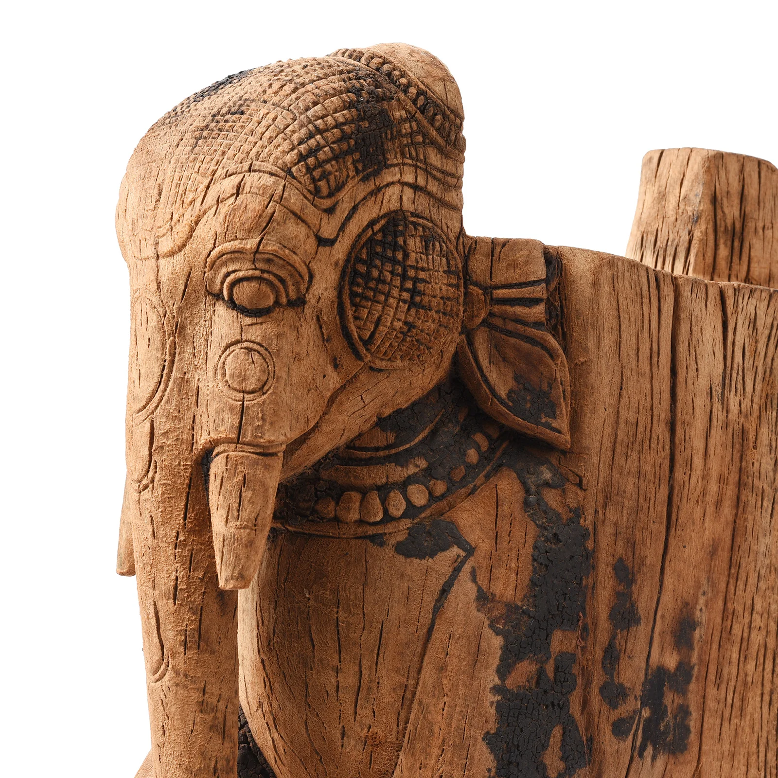 Carved Elephant Corbel From South India - Late 18th Century - Image 9