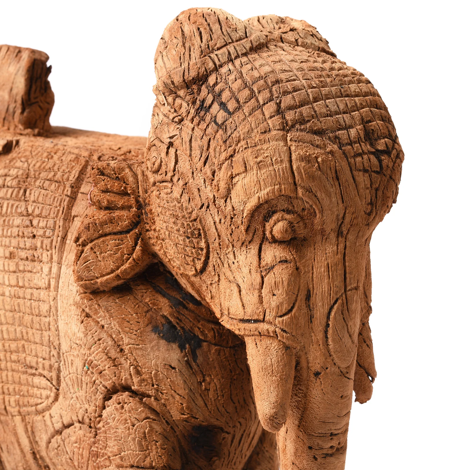 Carved Elephant Corbel From South India - Late 18th Century - Image 4