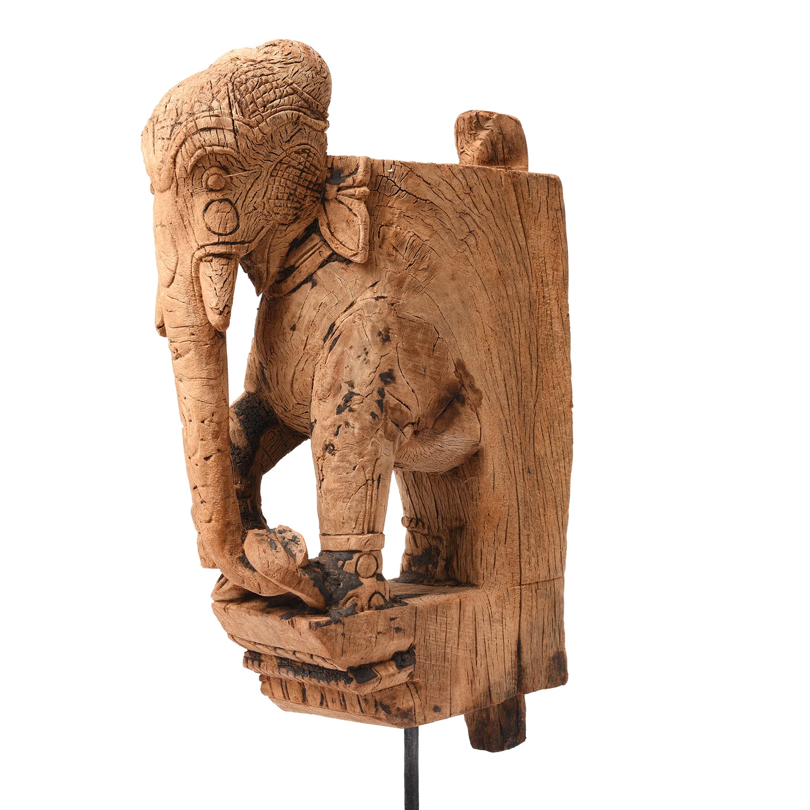 Carved Elephant Corbel From South India - Late 18th Century - Image 5
