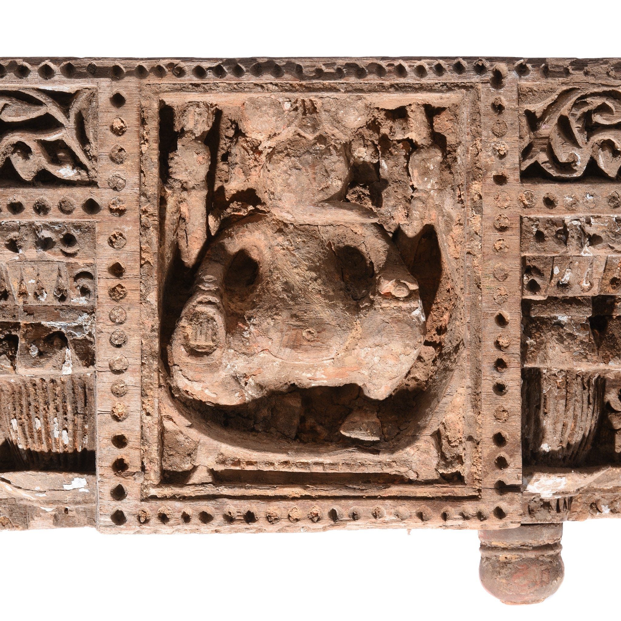 Carved Teak Ganesh Lintel Panel From Gujarat - 18thC - Image 2
