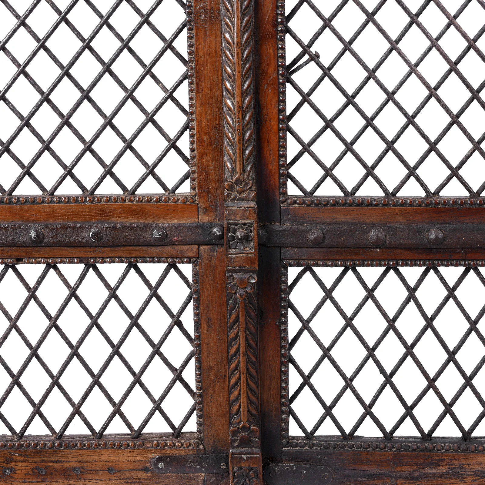 Teak & Iron Jali Dog Gate From Gujarat - 19th Century - Image 4