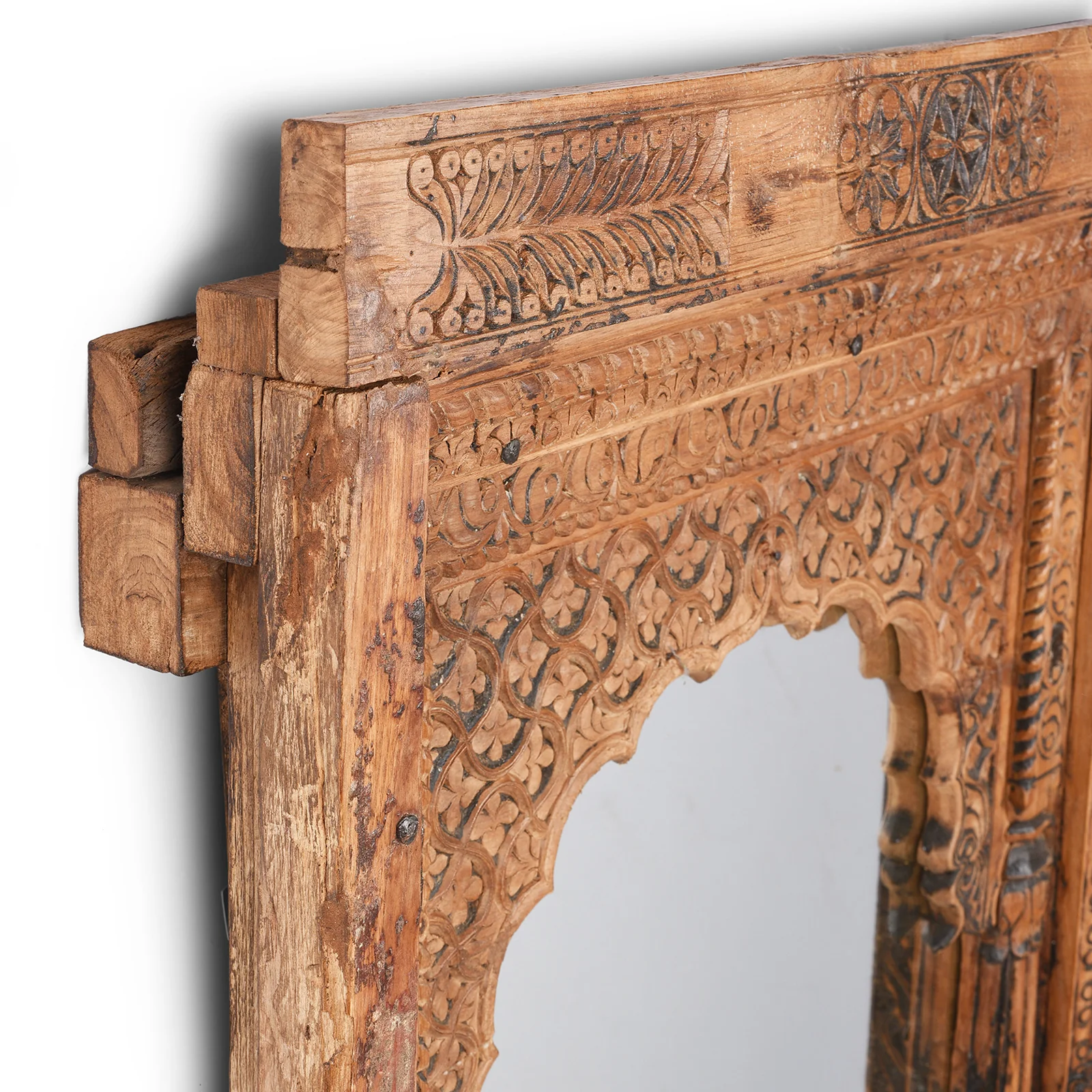 Carved Teak Window Mirror From Maharashtra - 19th Century - Image 6