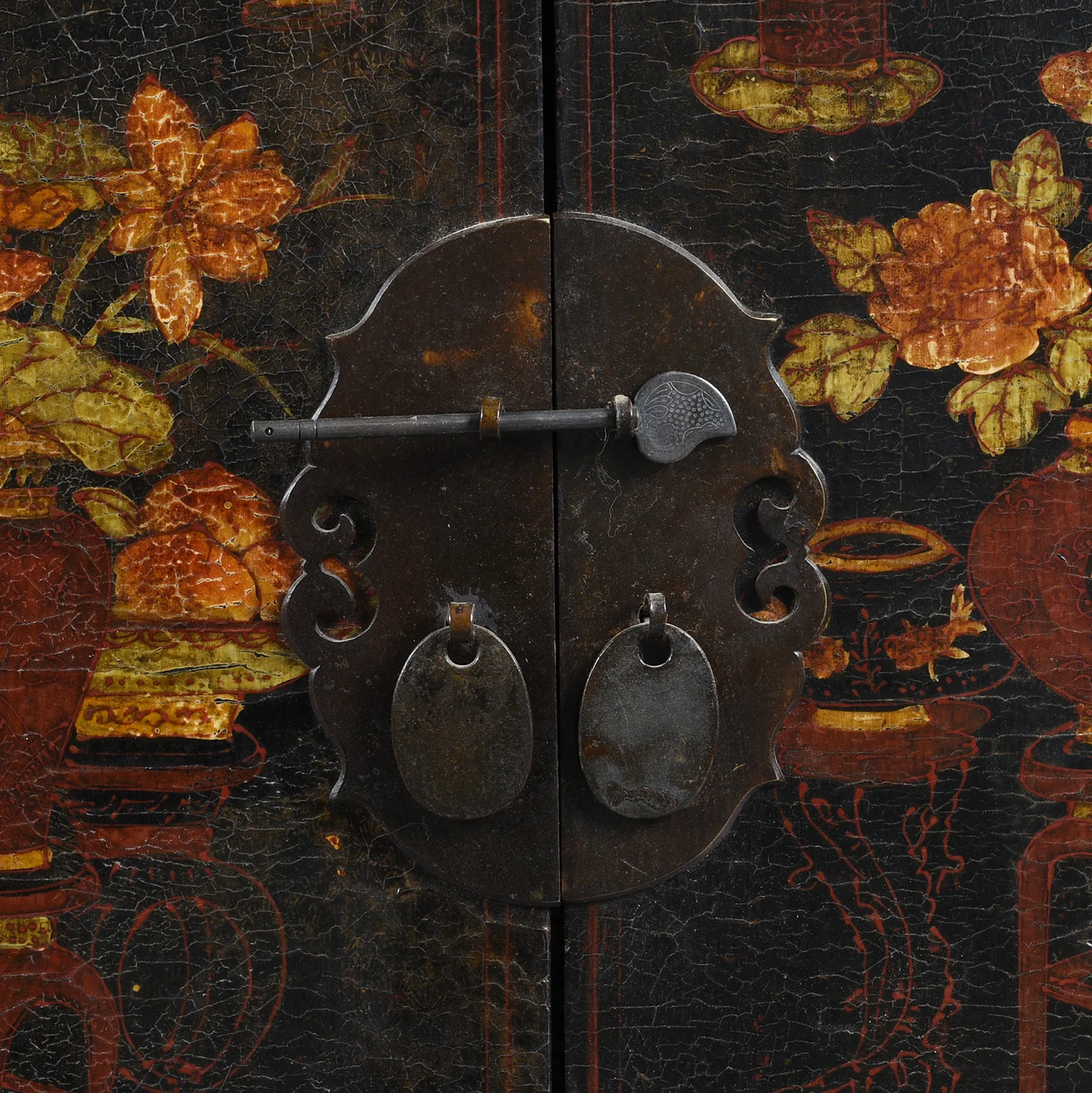 Chinese Black Lacquer Elm Sideboard - 19thC - Image 4