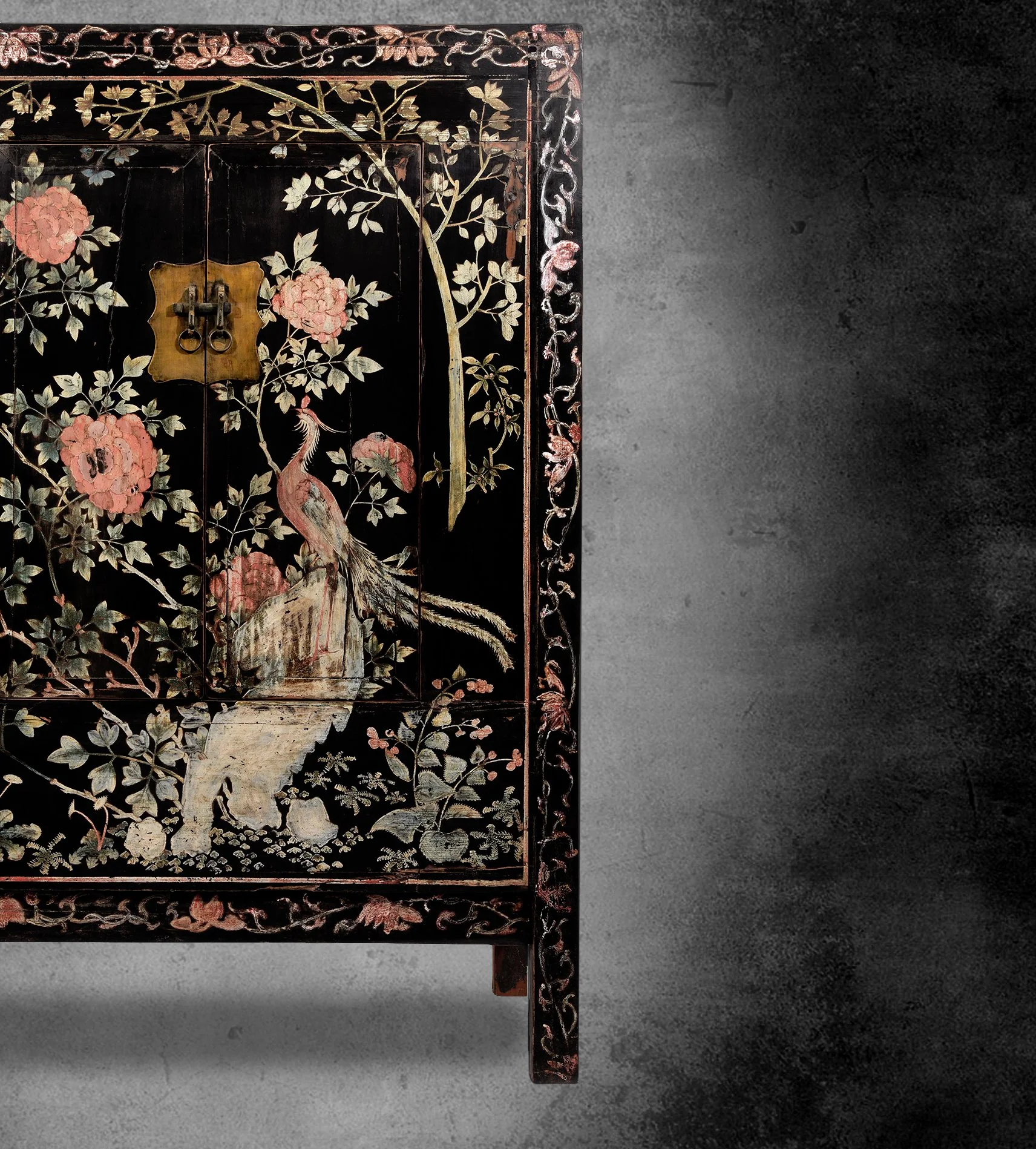 Chinese Black Lacquer Wedding Cabinet - 19thC - Image 3