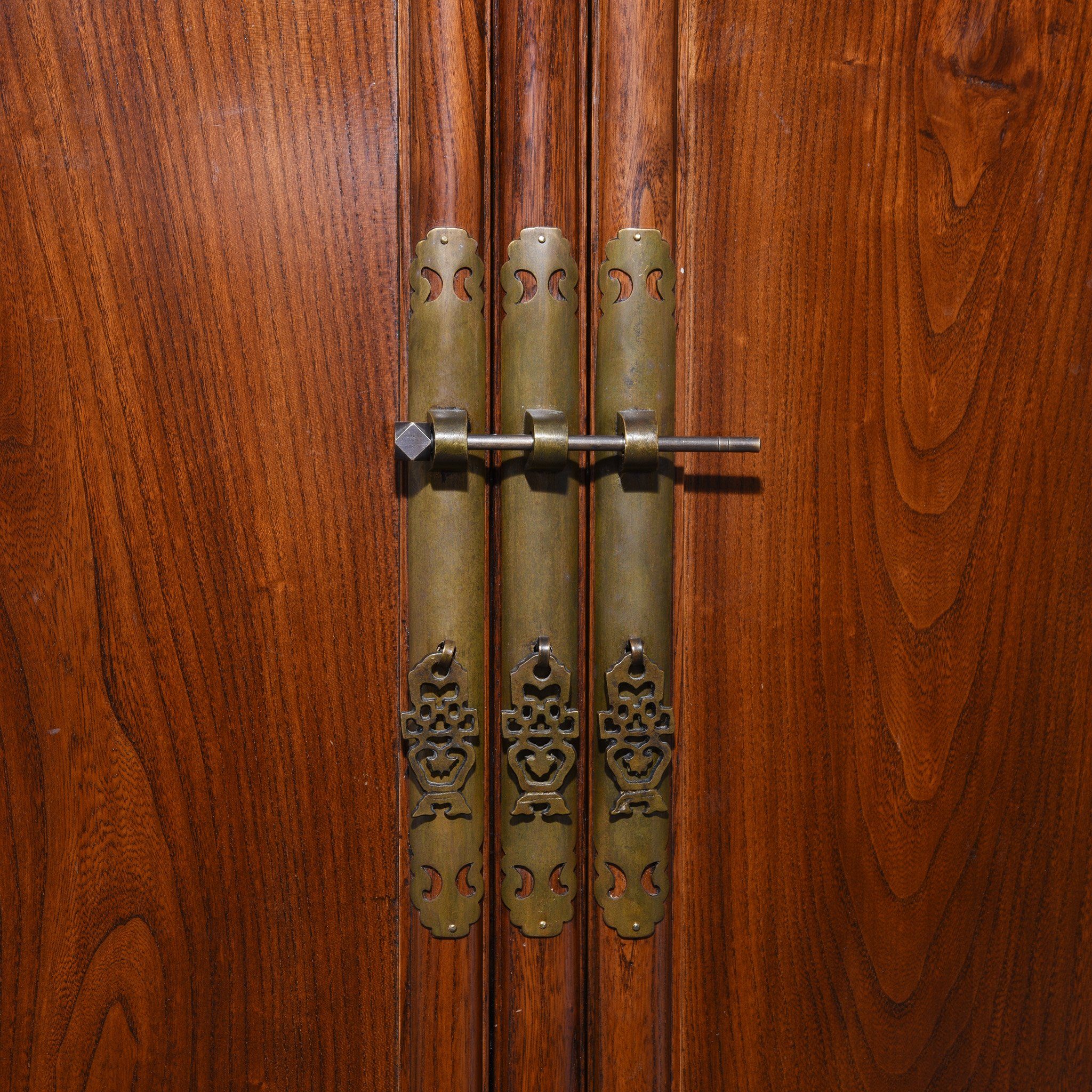 Chinese Elm Tapered Cabinet - Late 20thC - Image 3
