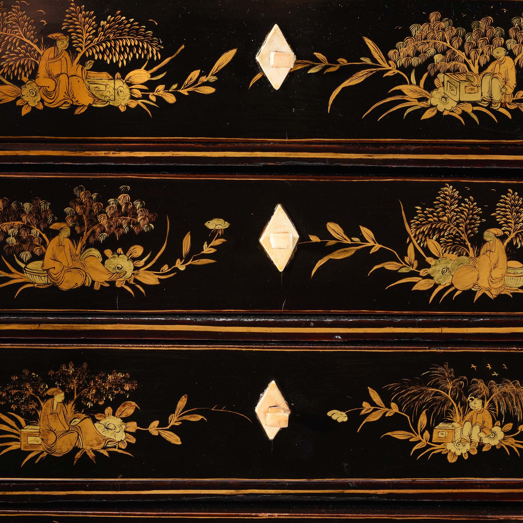 Gilt Black Lacquer Jewellery Cabinet - Early 19thC - Image 6