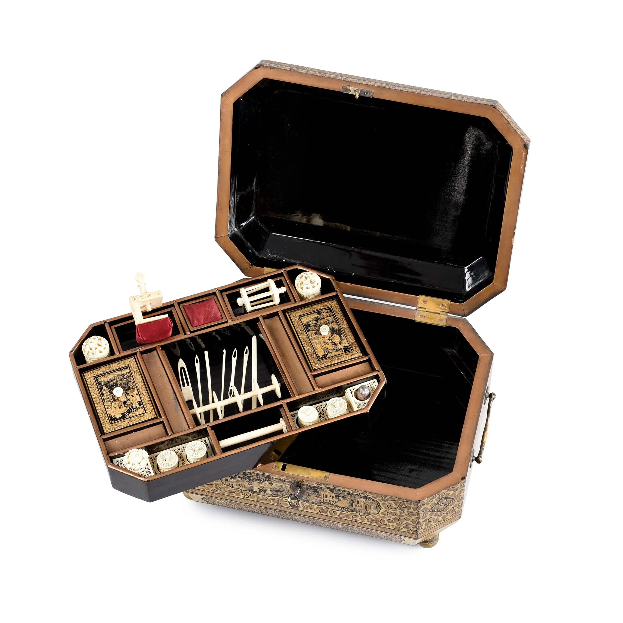 Gilt Black Lacquer Chinese Export Sewing Box - Early 19th Century - Image 5