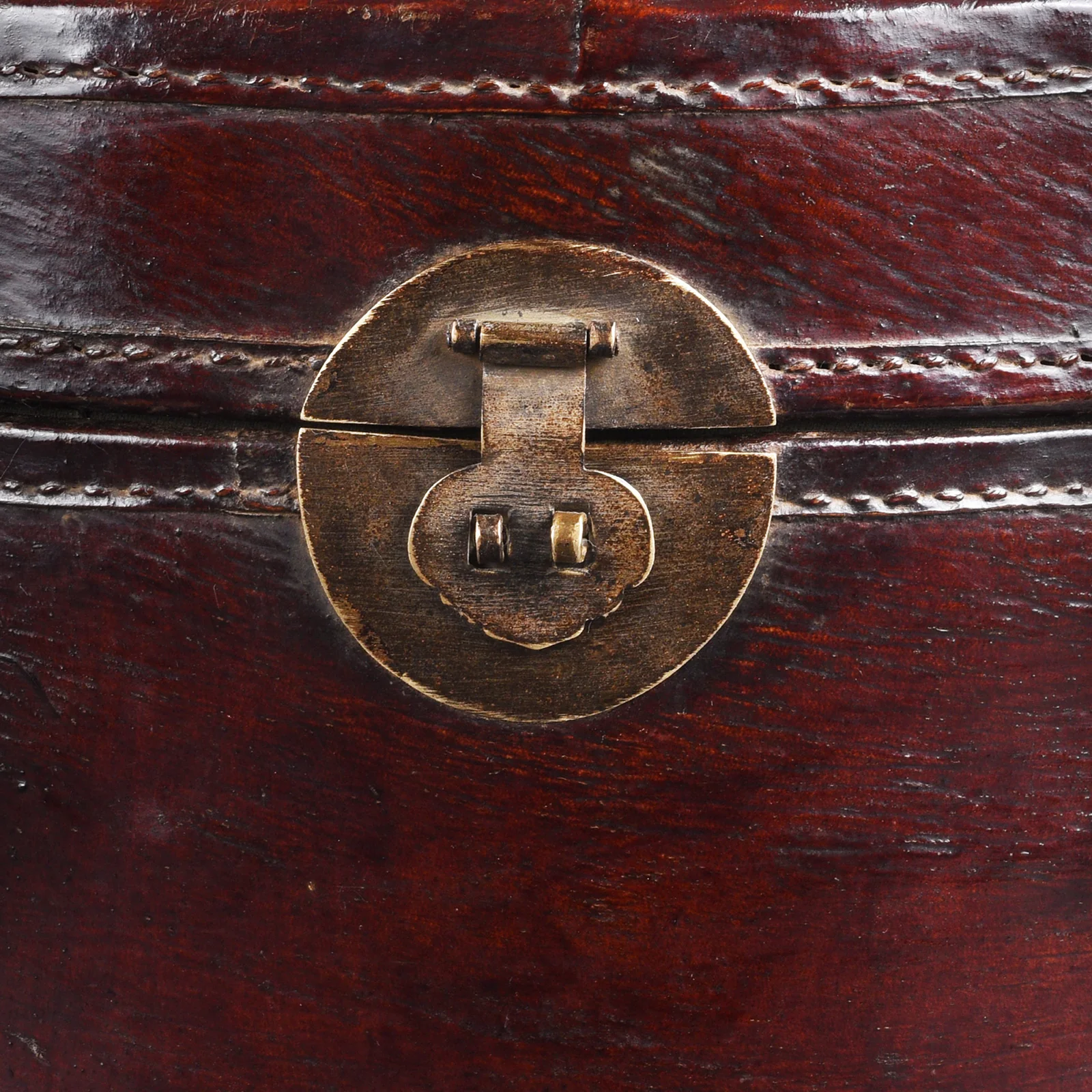 Pointed Leather Hat Box From Shanghai - 19th Century - Image 3