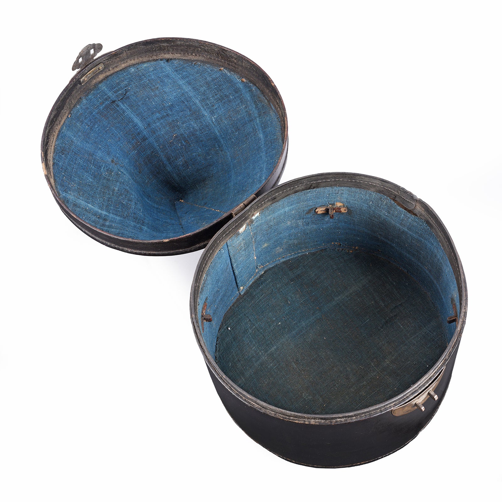 Pointed Leather Hat Box From Shanghai - 19th Century - Image 8