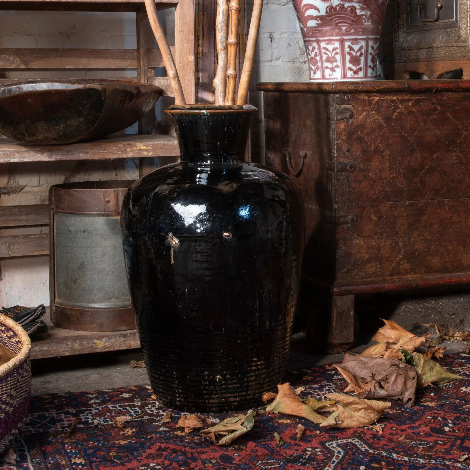 Black Glaze Chinese Storage Jar From Shanxi - 19th Century - Image 7