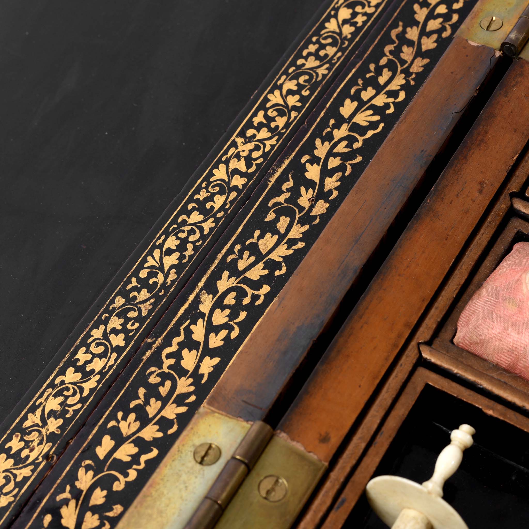 Chinese Export Lacquer Sewing Box - Qing Dynasty Early 19thC - Image 7
