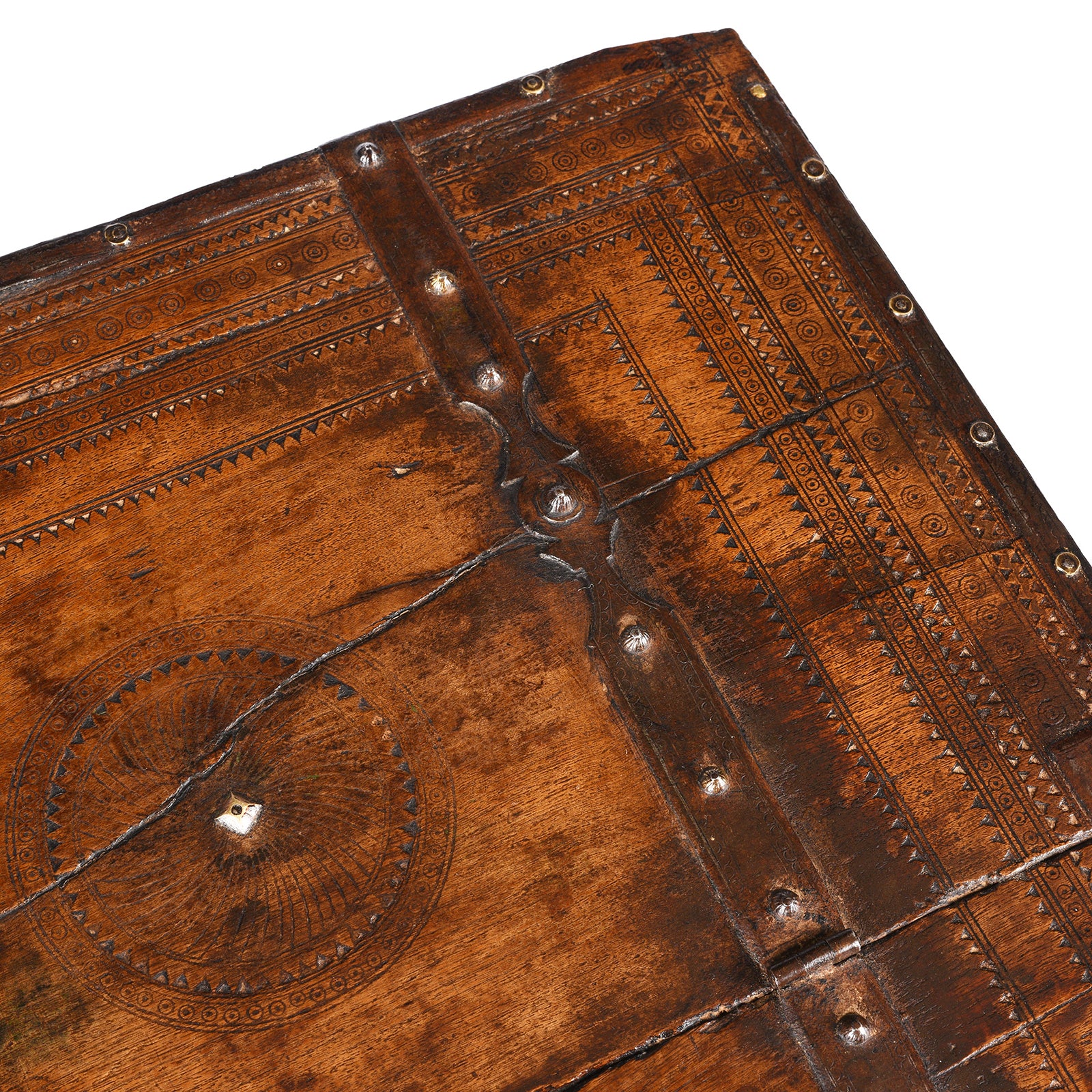 Chip Carved Dowry Chest From Rajasthan - 19th Century - Image 6