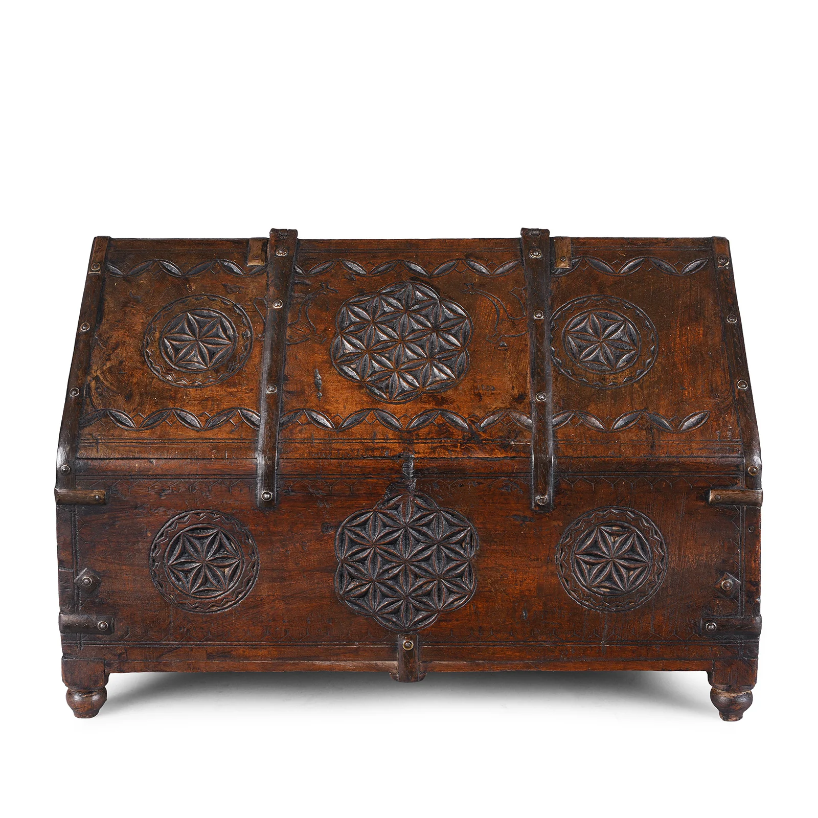Chip Carved Dowry Hut Box From Jaisalmer - 19th Century - Image 8