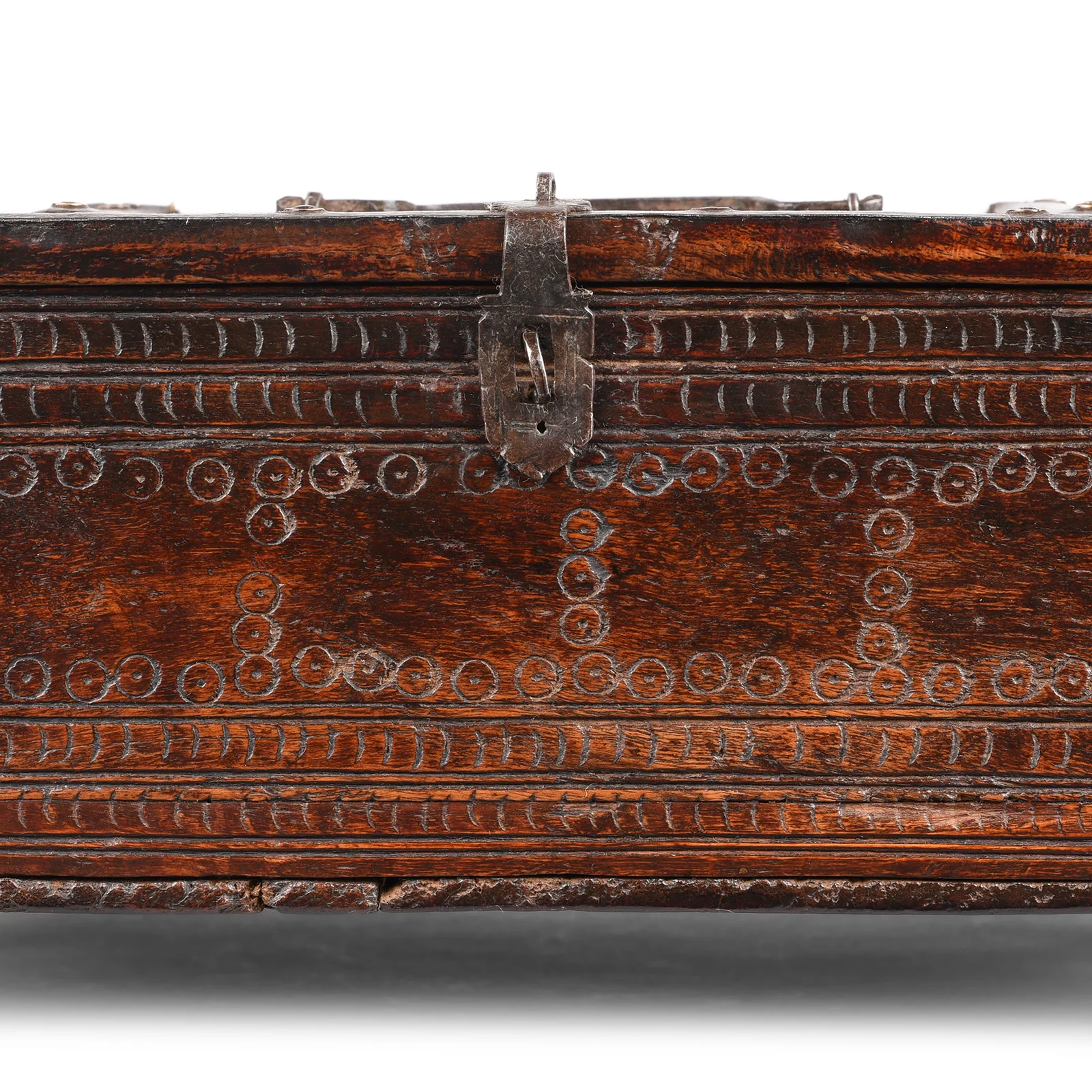 Chip Carved Merchants Box From Bikaner - 19th Century - Image 6