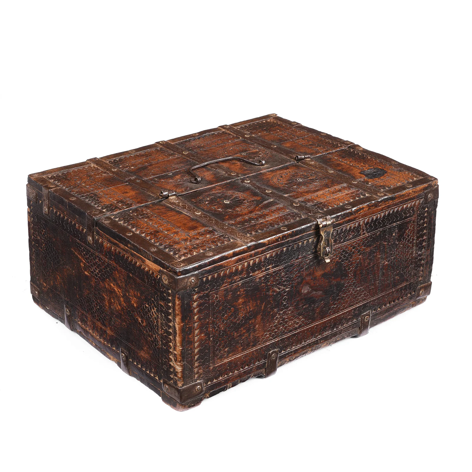 Chip Carved Merchants Box From Rajasthan - 19th Century - Image 2