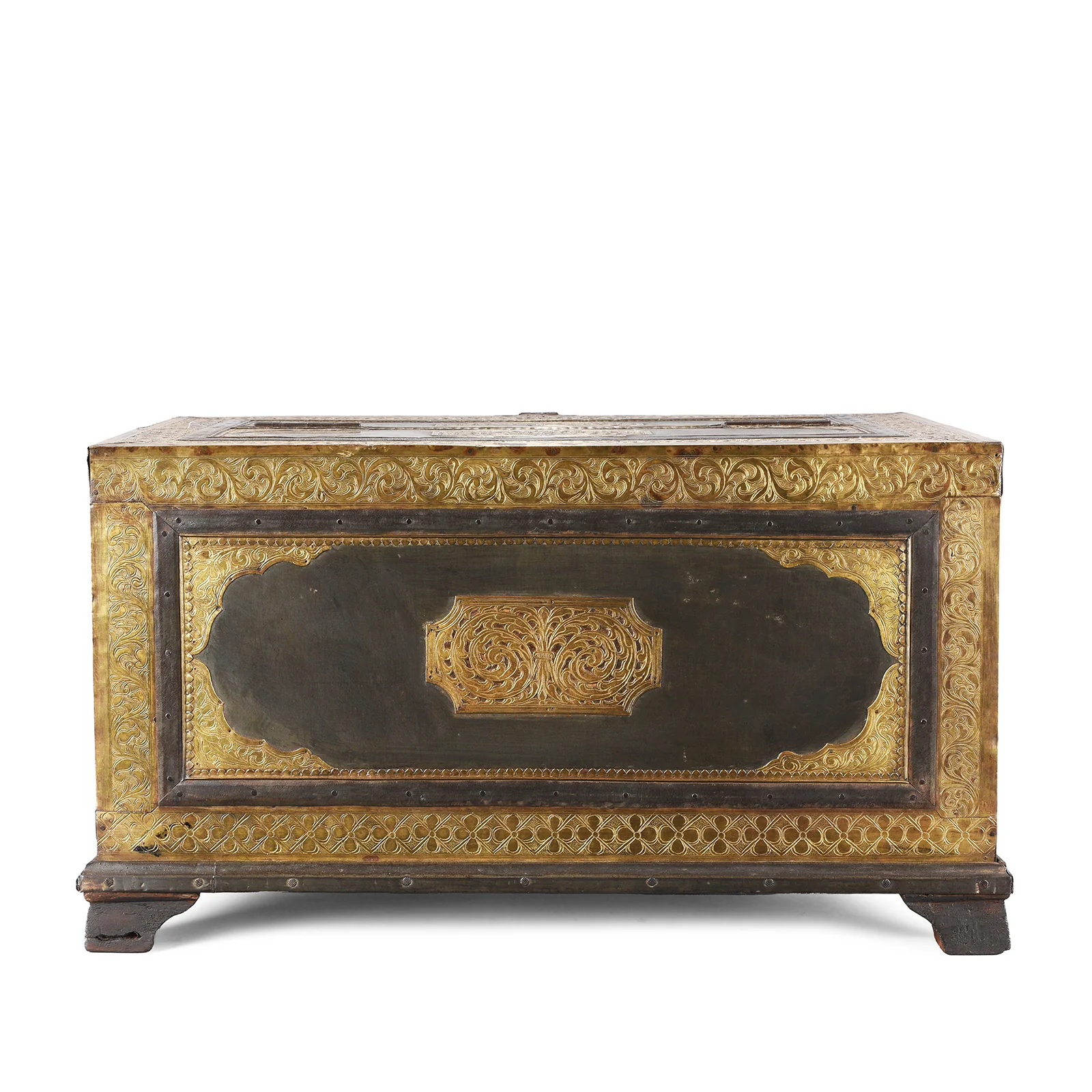 Brass & Iron Trousseau Box From Shekhawati - 19th Century - Image 10