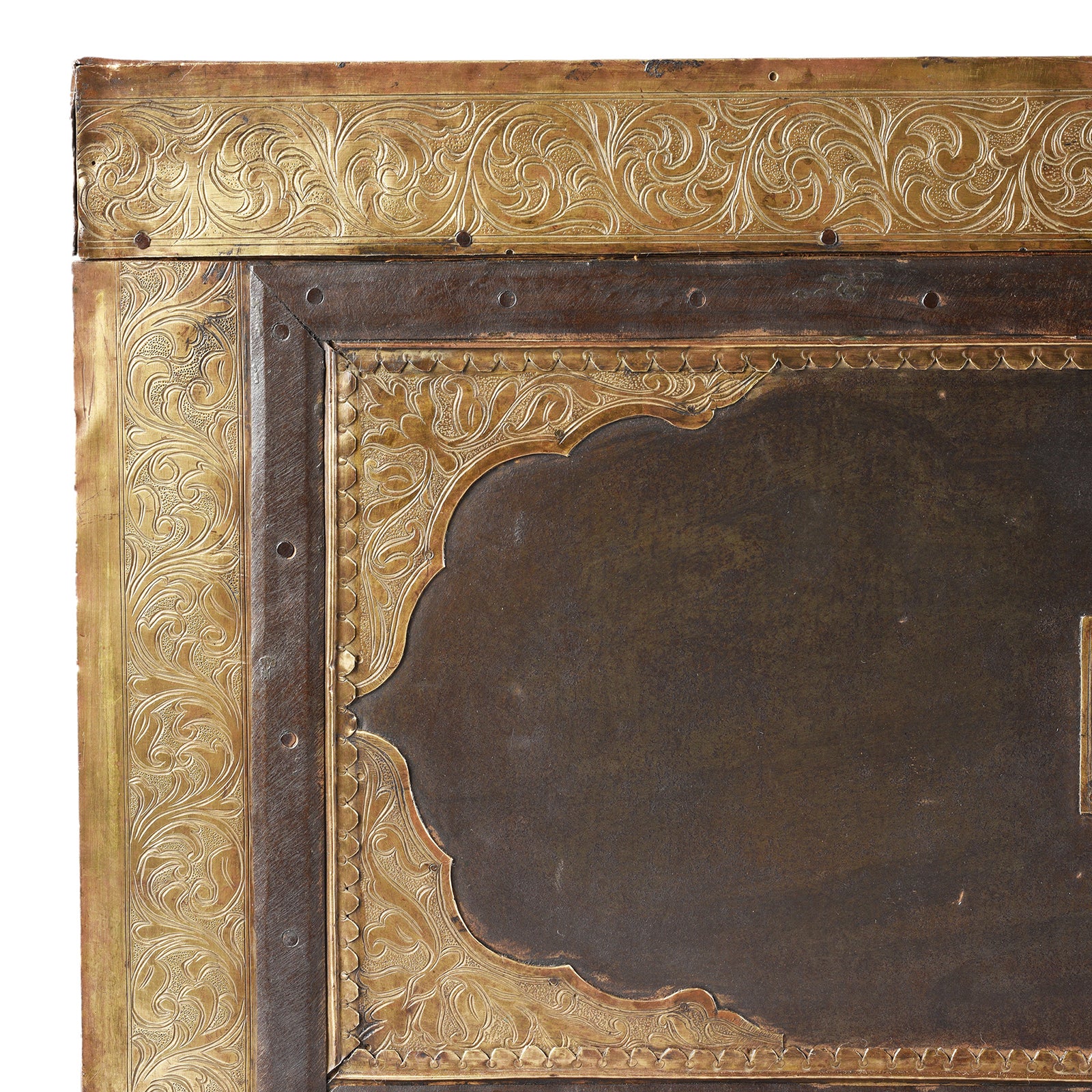 Brass & Iron Trousseau Box From Shekhawati - 19th Century - Image 4