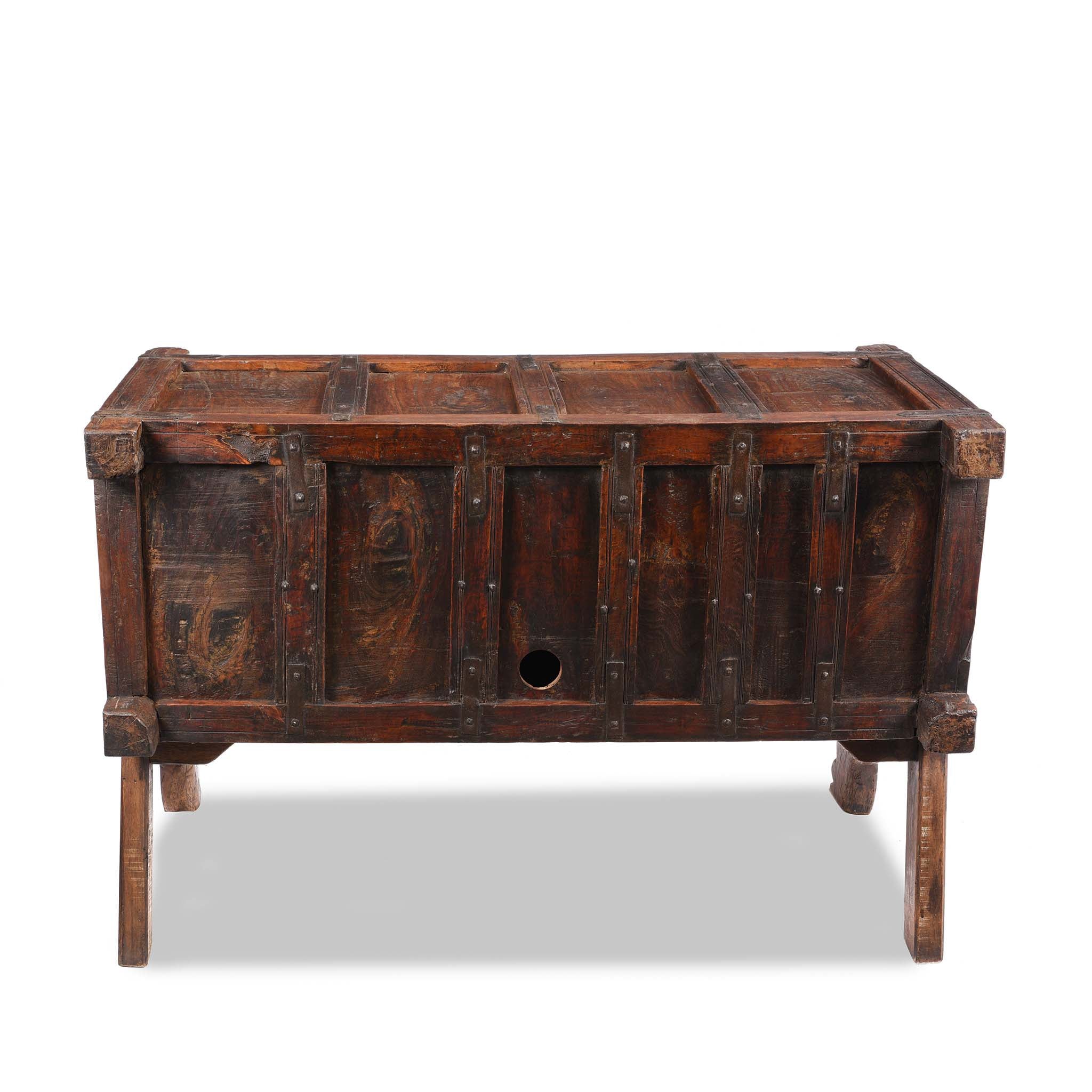 Manjus (Dowry Chest) From Banswara Tribal Region - 19thC - Image 12