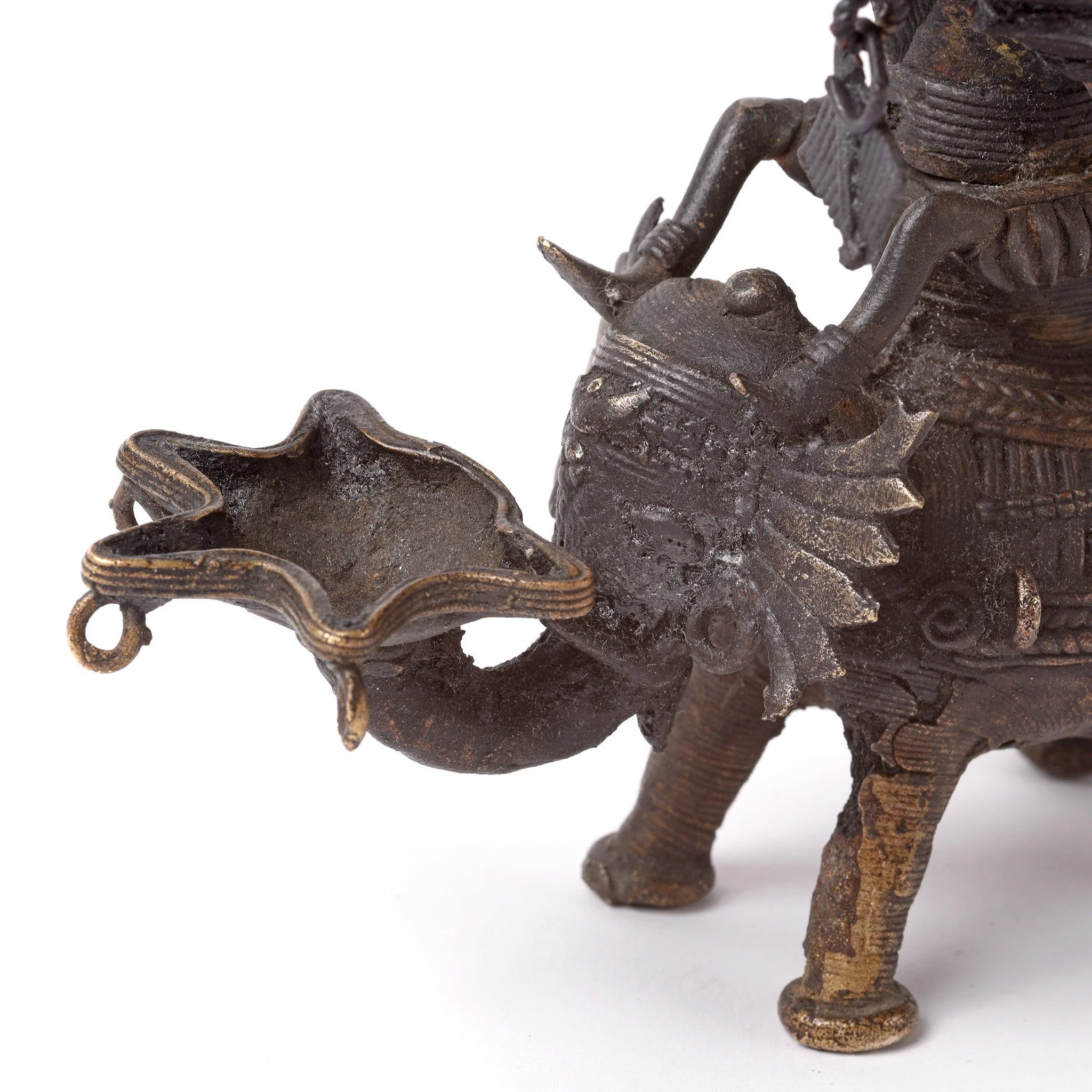 Lakshmi Riding an Elephant Oil Lamp - Early 19thC - Image 3