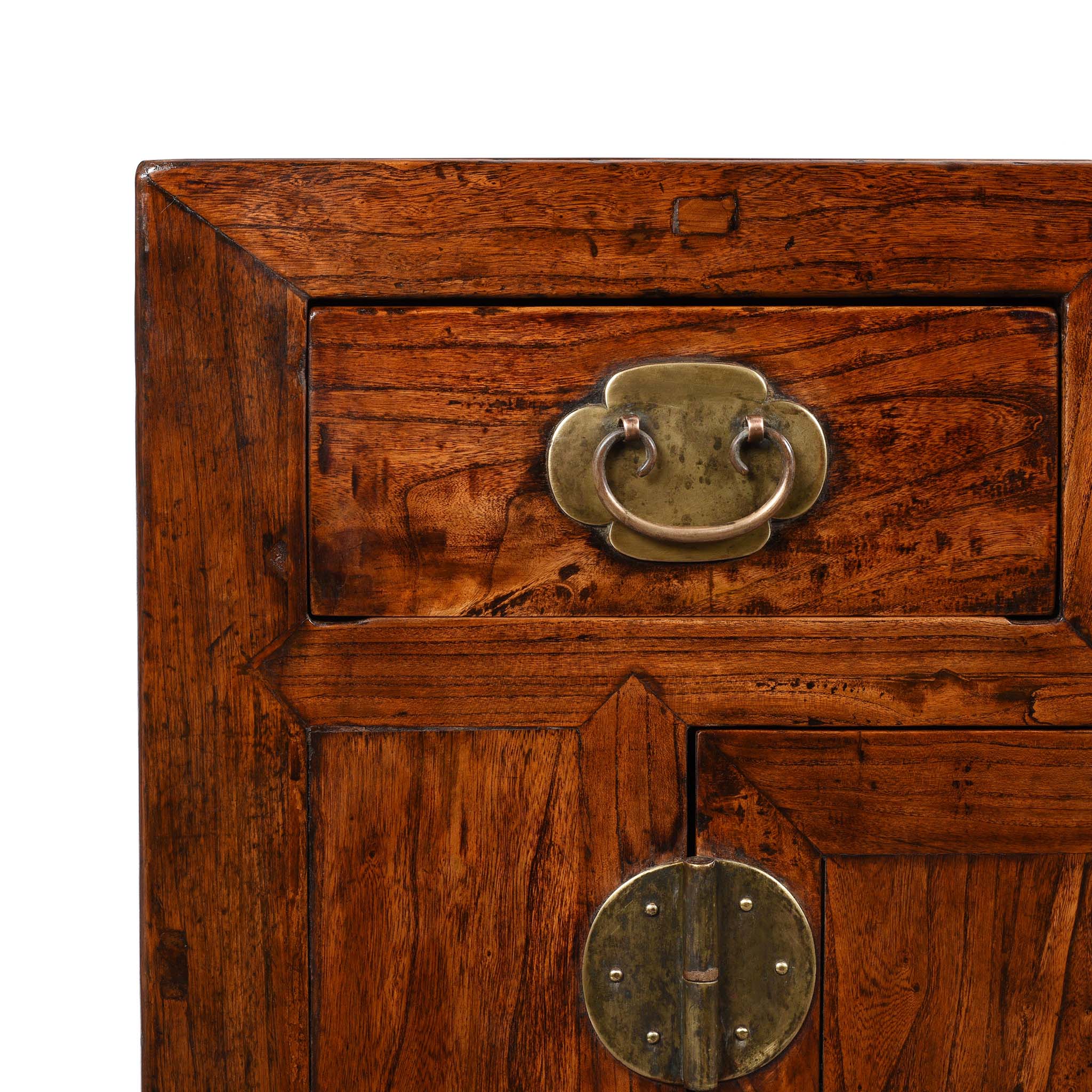 Elm & Catalpa Sideboard From Tianjin - 19thC - Image 2
