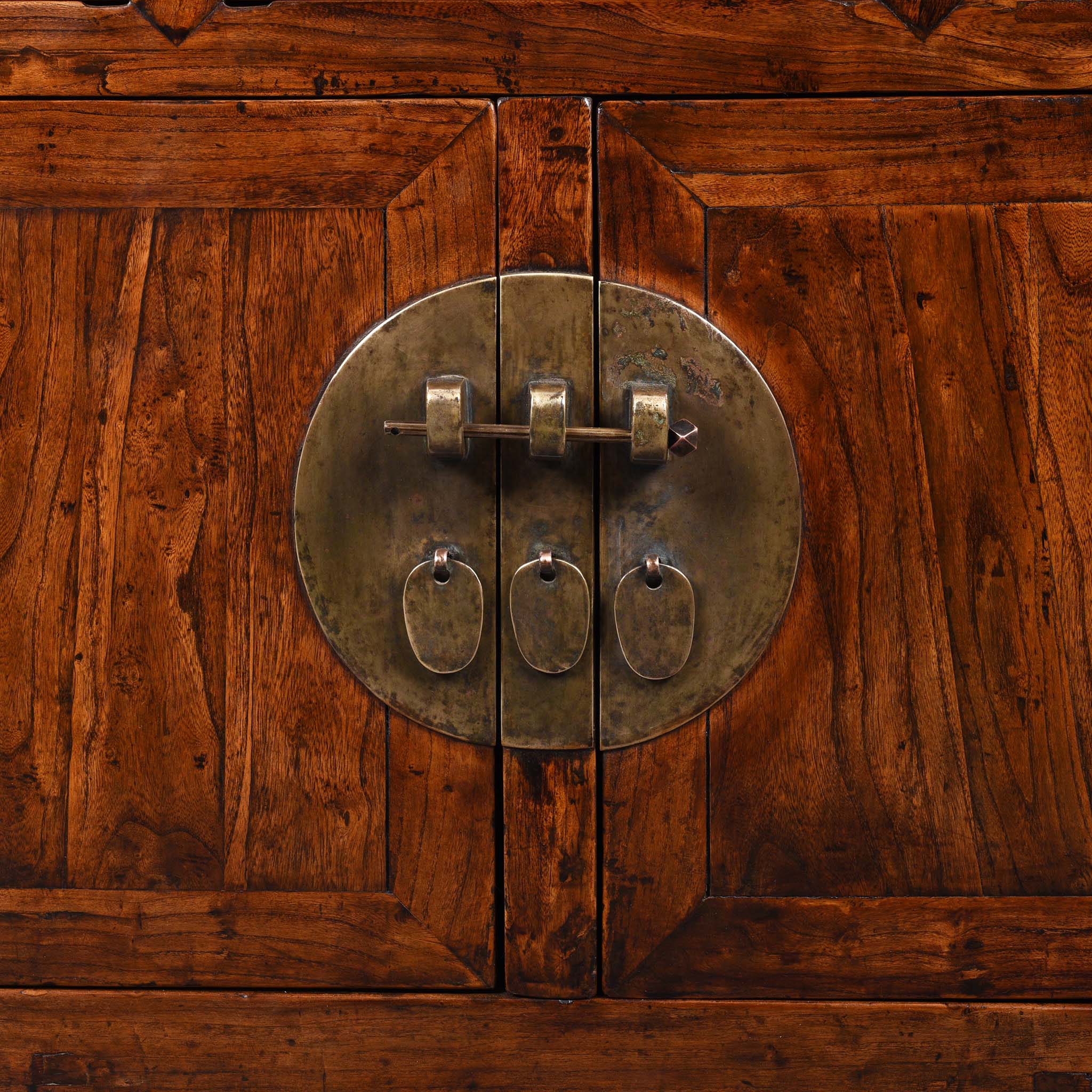 Elm & Catalpa Sideboard From Tianjin - 19thC - Image 8
