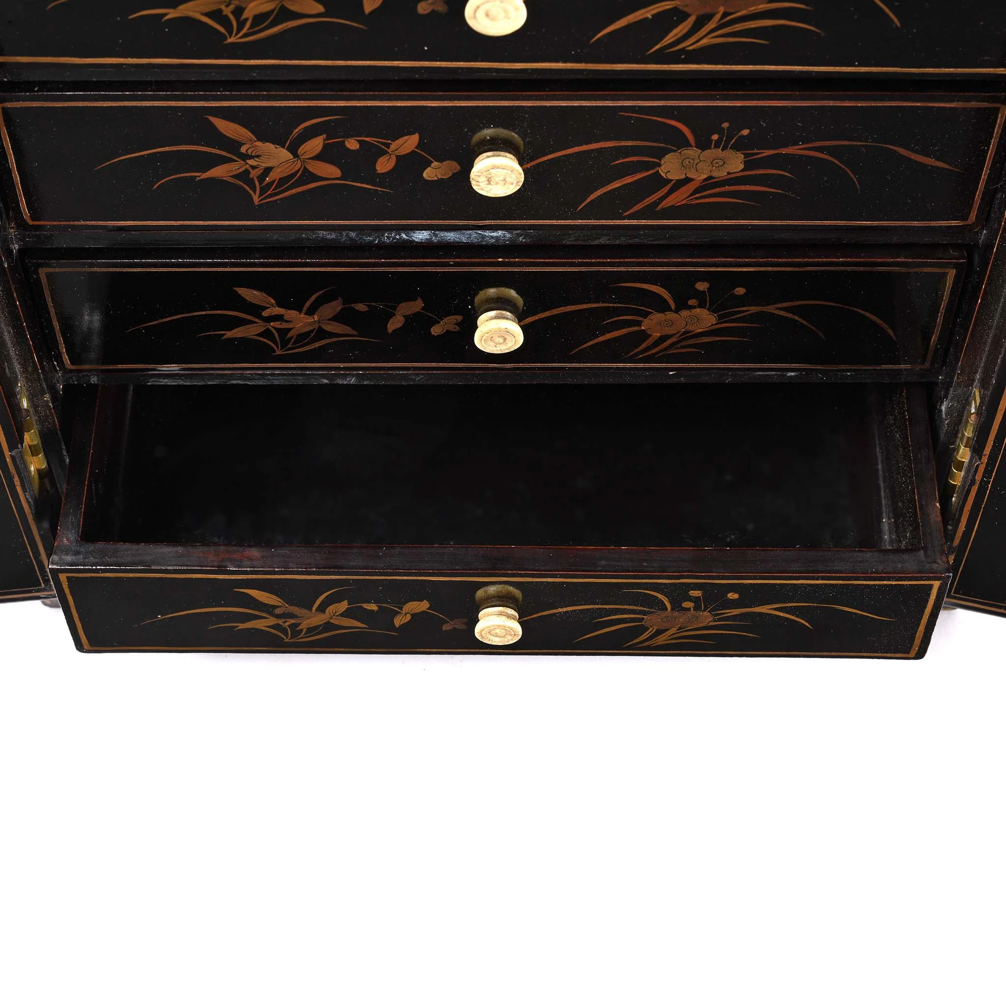 Gilt Black Lacquer Chinese Export Jewellery Cabinet - Early 19th Century - Image 10