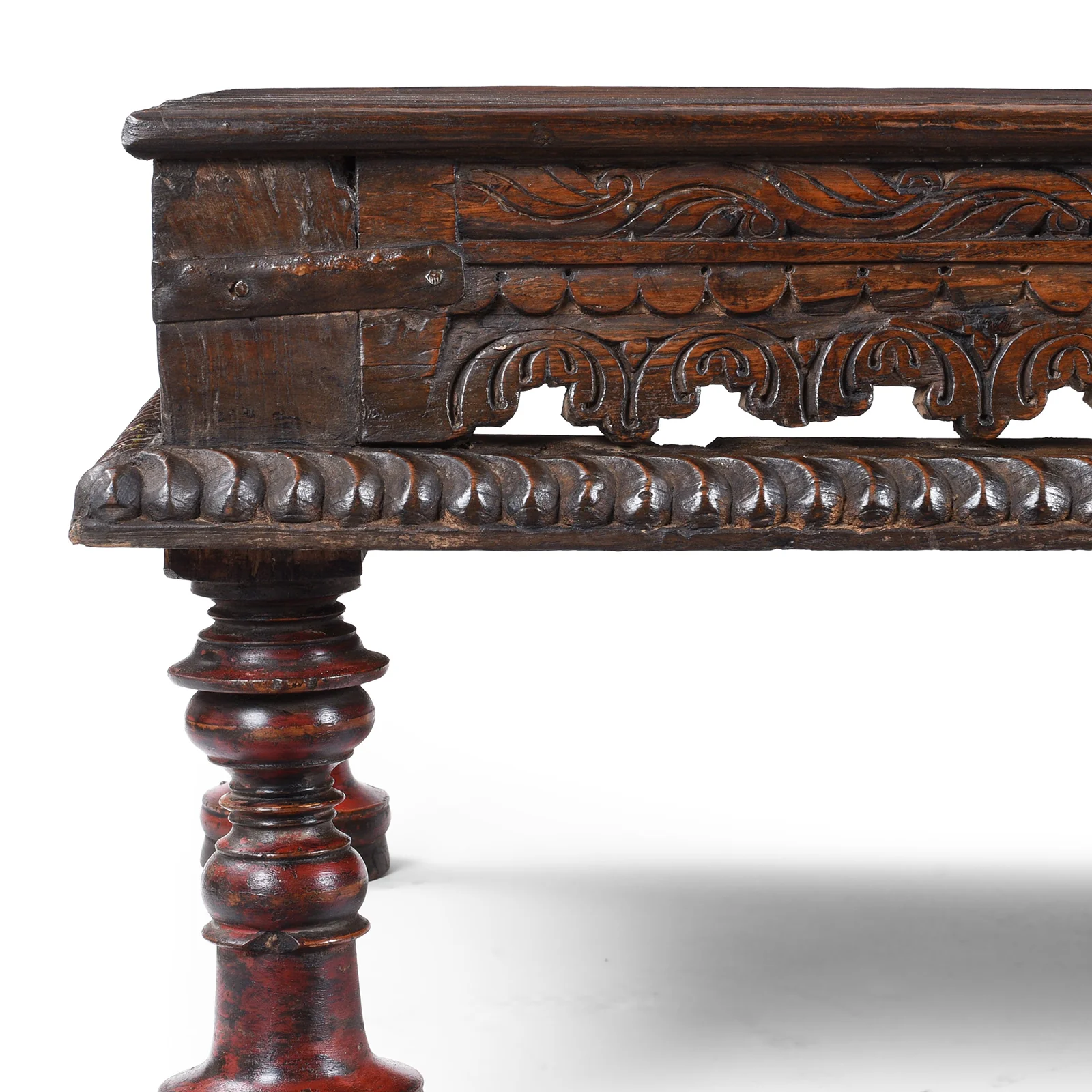 Takhat Coffee Table From Gujarat - Early 19th Century - Image 3