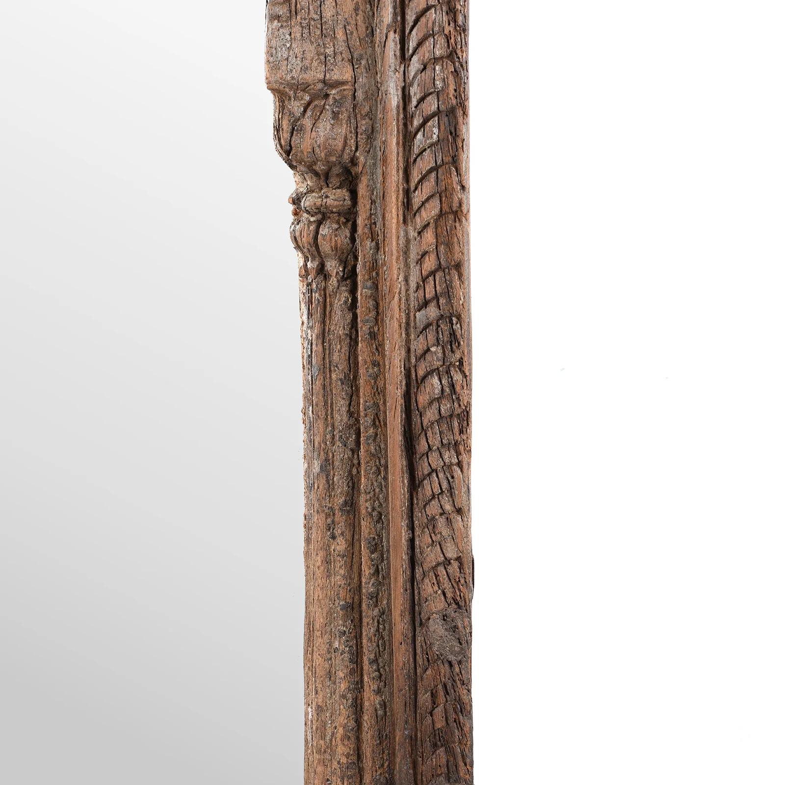 Carved Window Mirror From Madhya Pradesh - 19th Century - Image 5