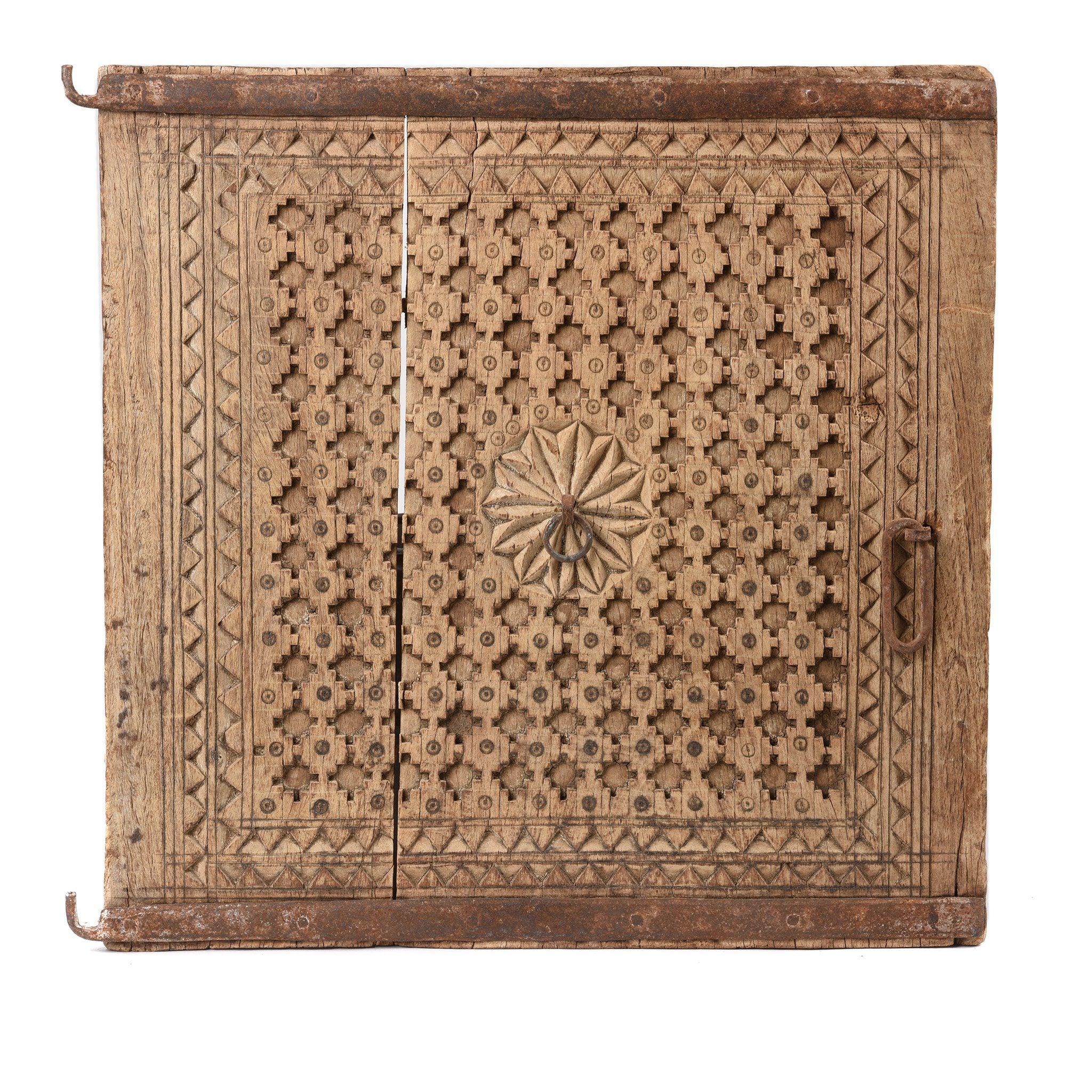 Indian Carved Panel From Kutch - 19thC - Image 4