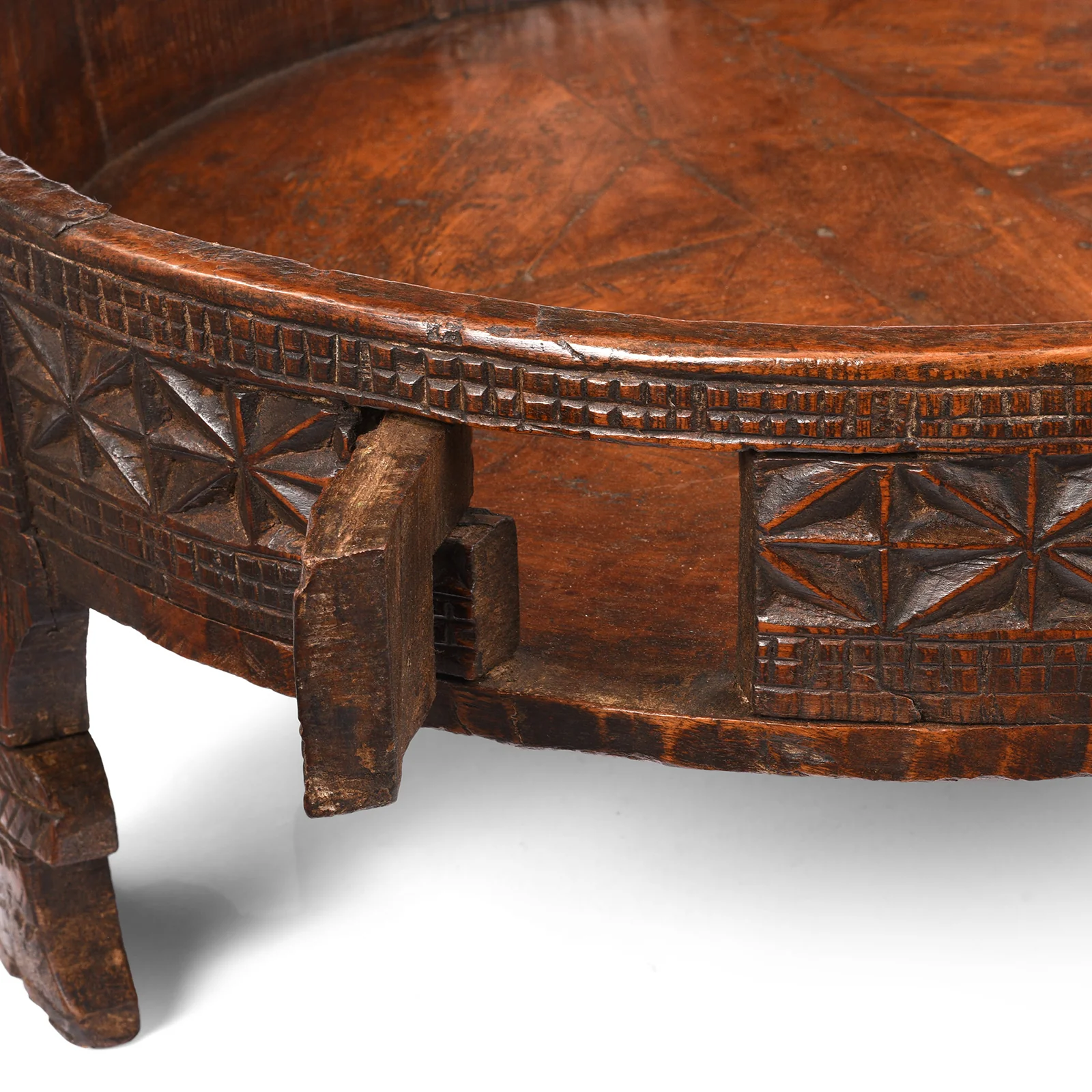 Indian Chakki Coffee Table From Rajasthan - 19th Century - Image 4