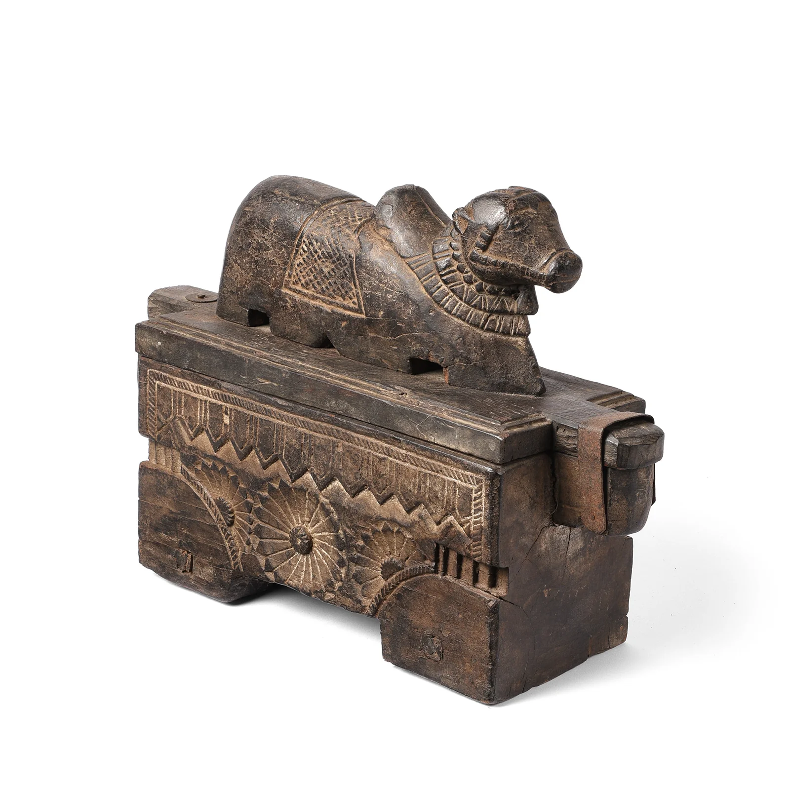Indian Nandi Bull Tikka Box From South India - 19th Century - Image 2