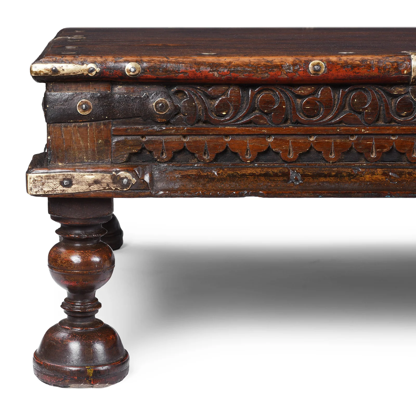 Small Teak Takhat From Gujarat -  19th Century - Image 2