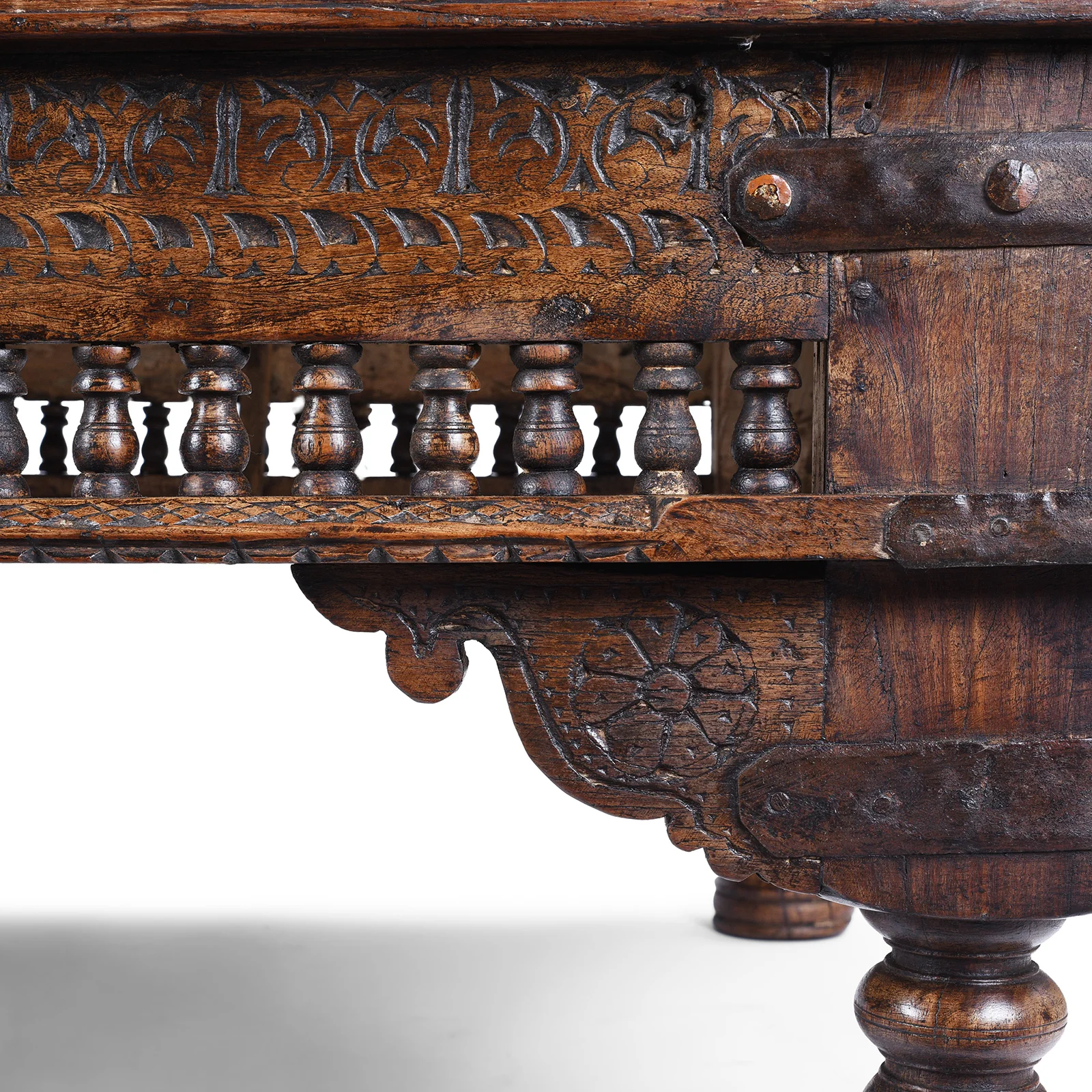 Roheda Wood Takhat Table From Shekhawati - 1900 - Image 5