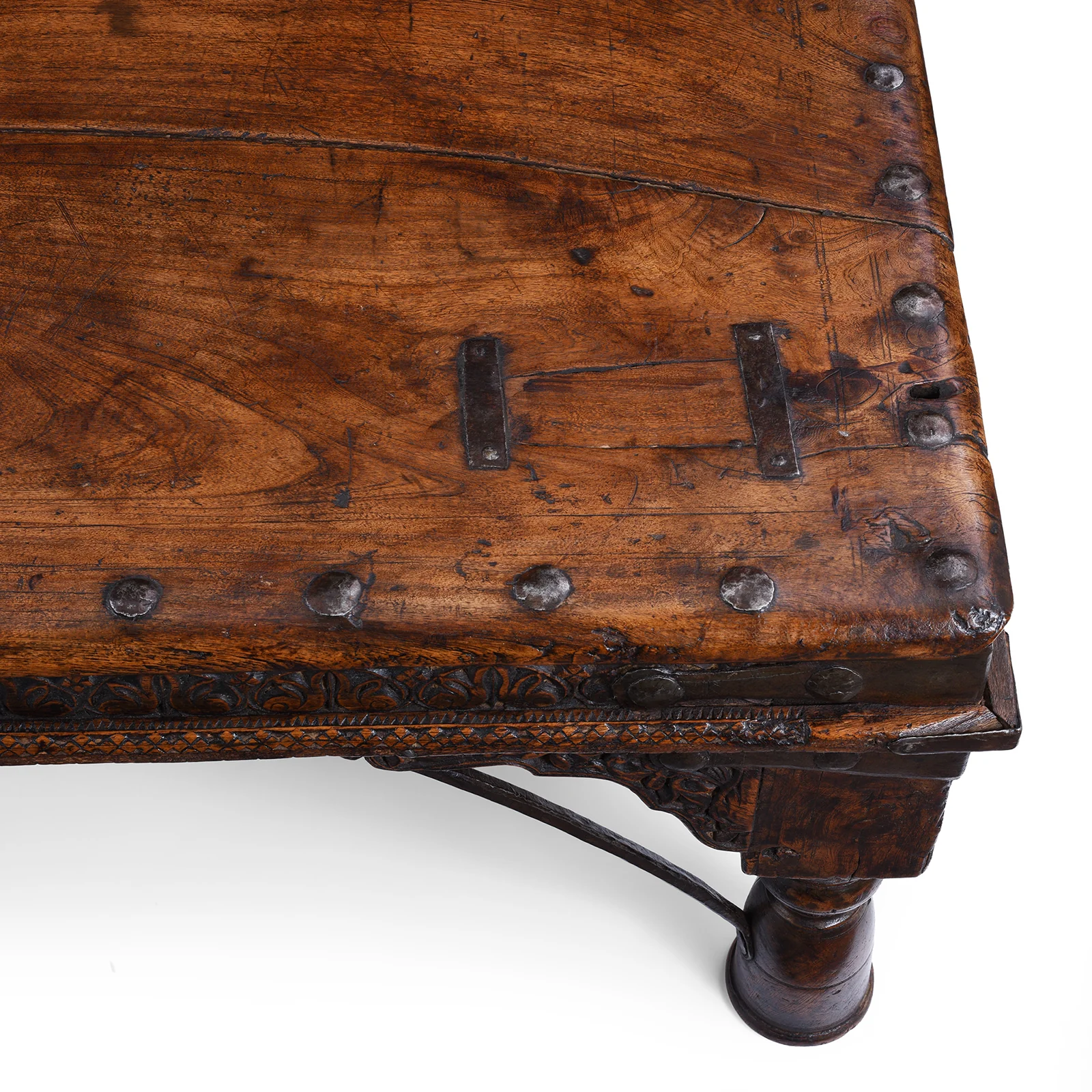 Carved Roheda Wood Takhat Table From Shekhawati - 19th Century - Image 9