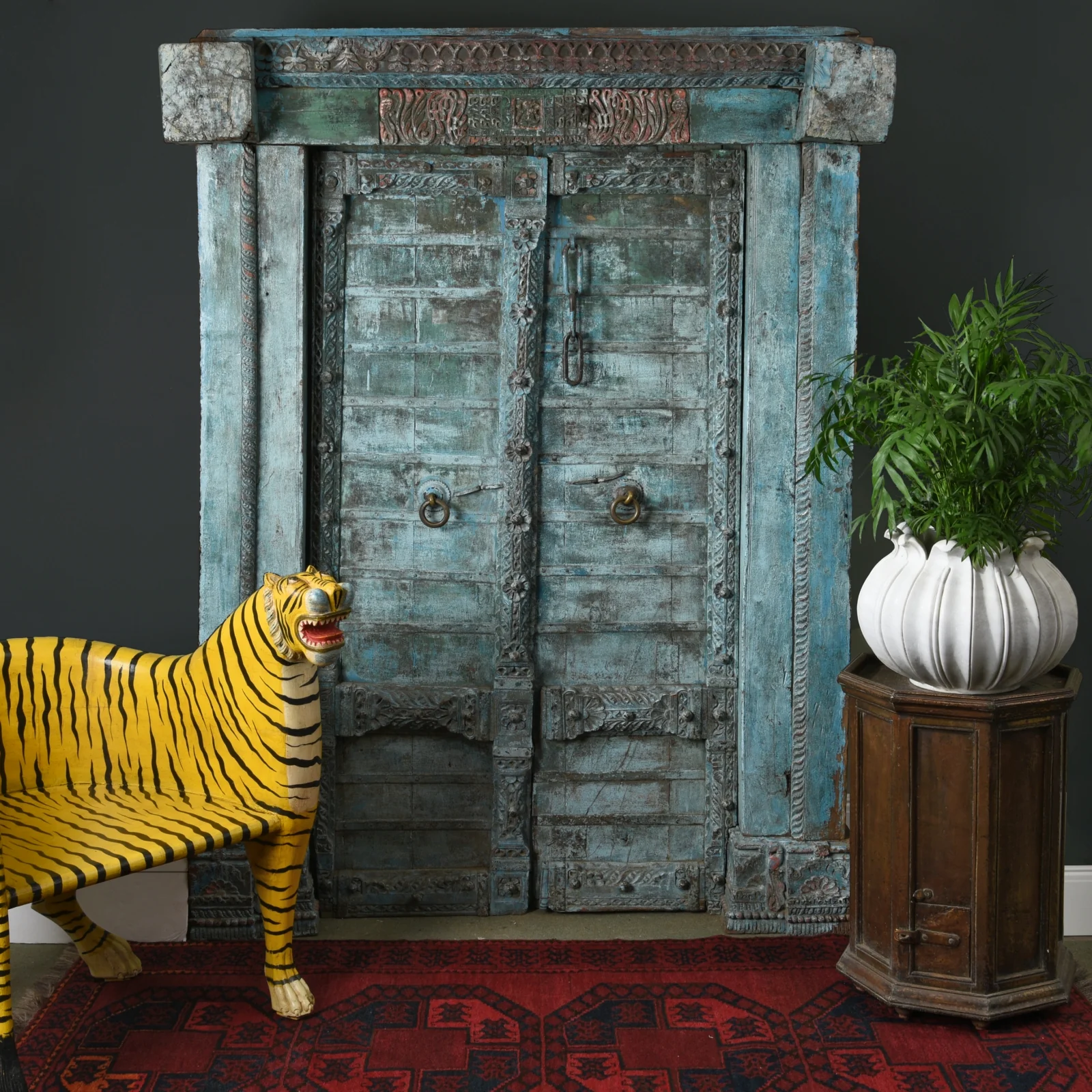 Hand Carved White Marble Planter  - Lotus Design - Image 6