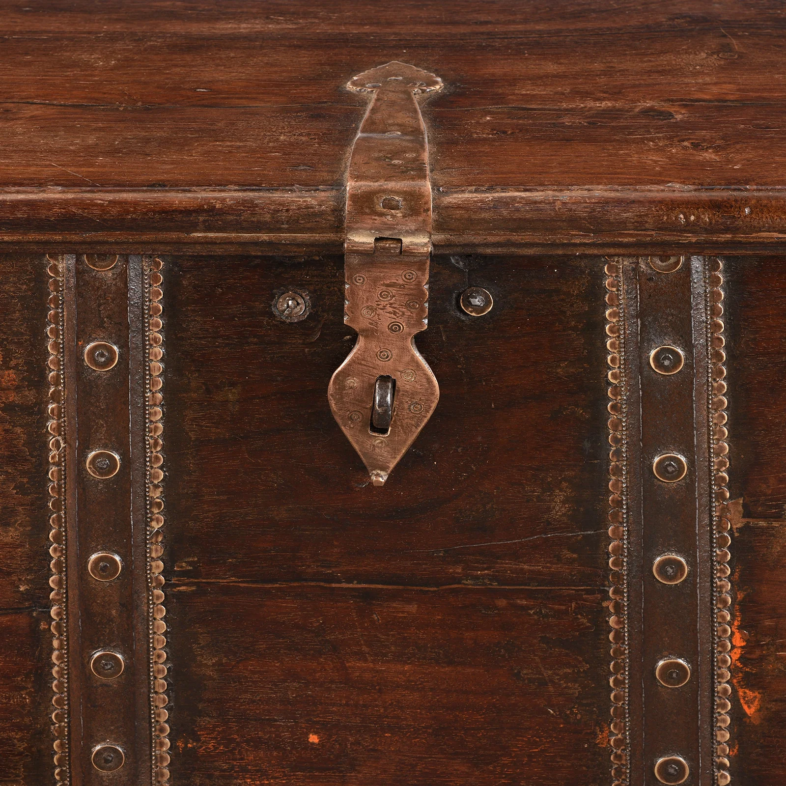 Iron Bound Rosewood Chest From Kutch - 18th Century - Image 8
