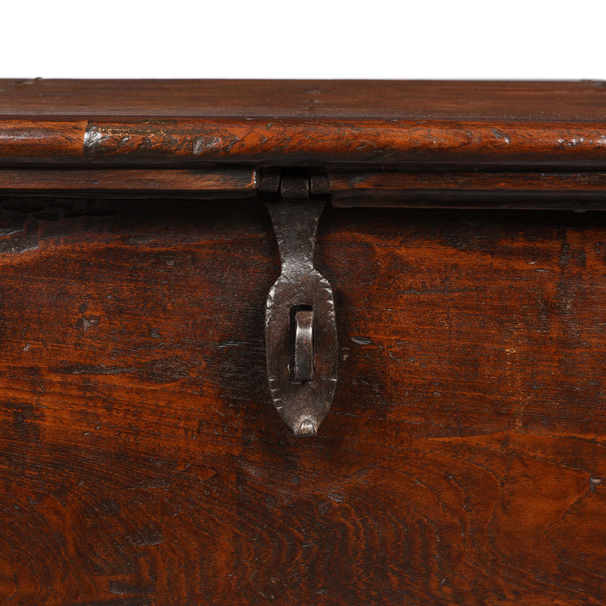 Iron Bound Teak Chest From Gujarat - 19ThC - Image 3