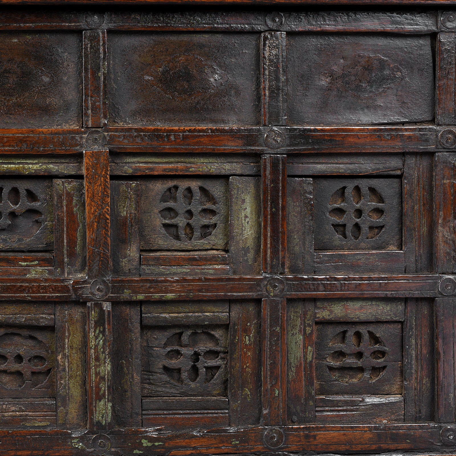 Iron Bound Teak Coffee Table Chest From Gujarat - 19th Century - Image 7