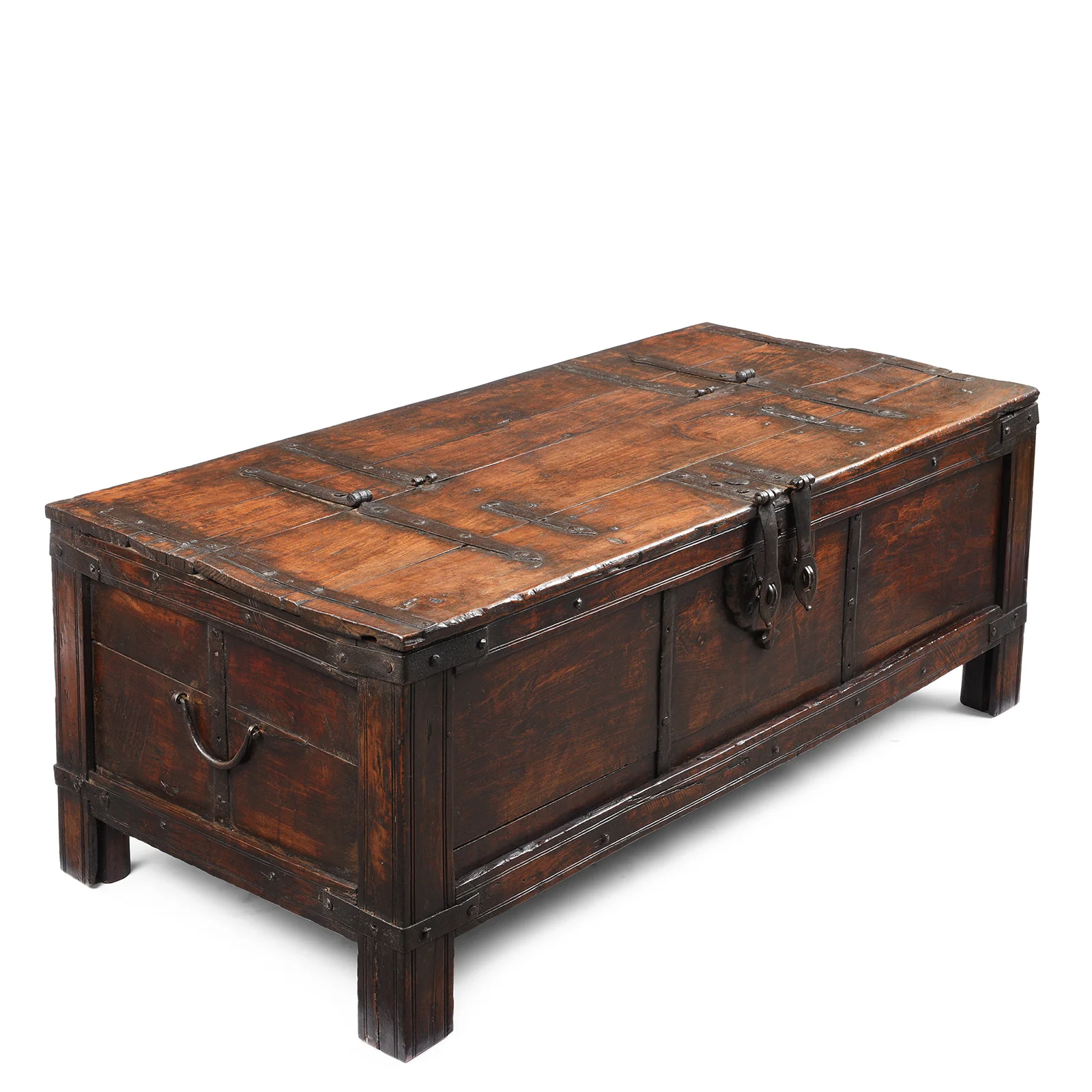 Iron Bound Teak Dowry Chest From Kutch - 18th Century - Image 3