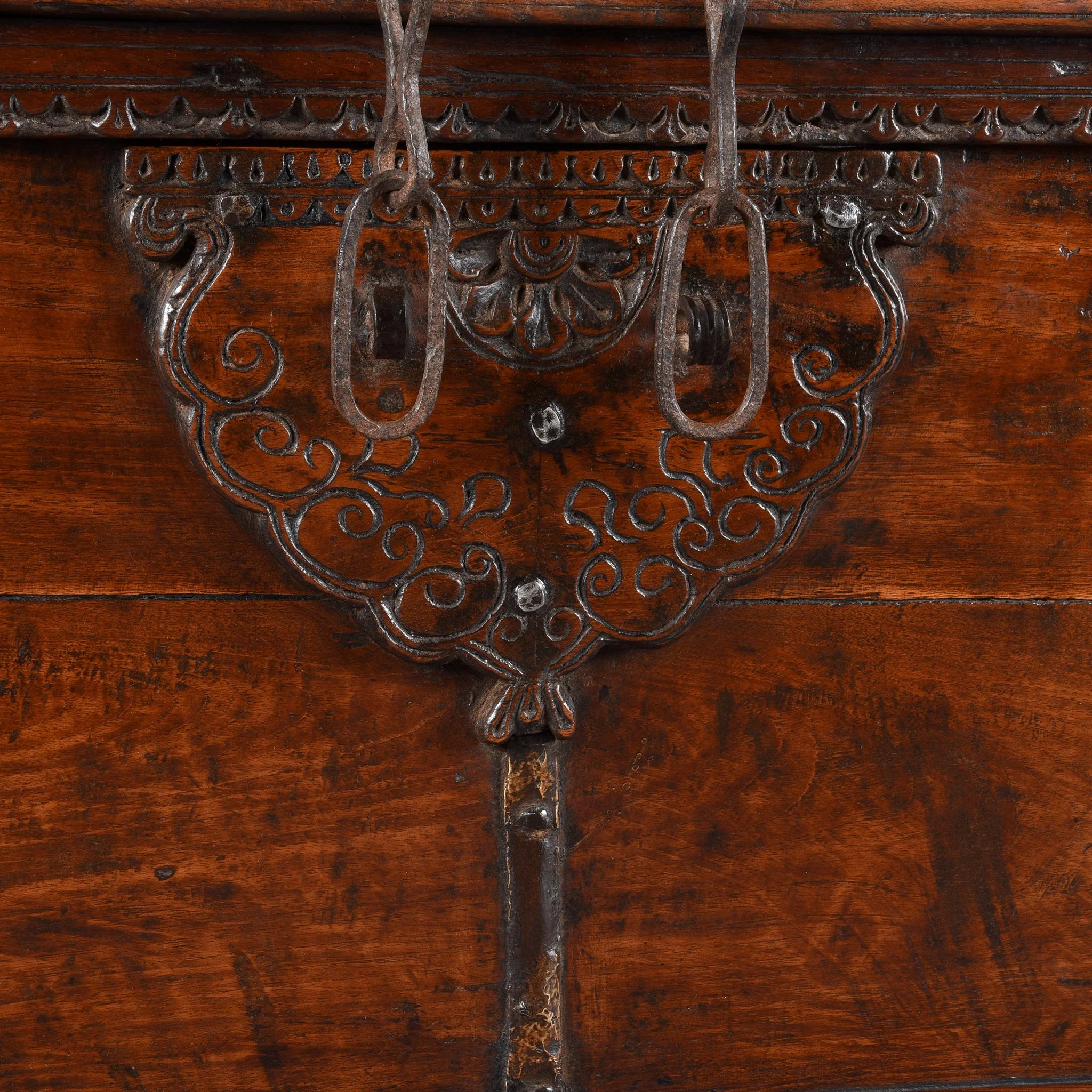 Iron Bound Teak Chest From Saurashtra - 19thC - Image 2