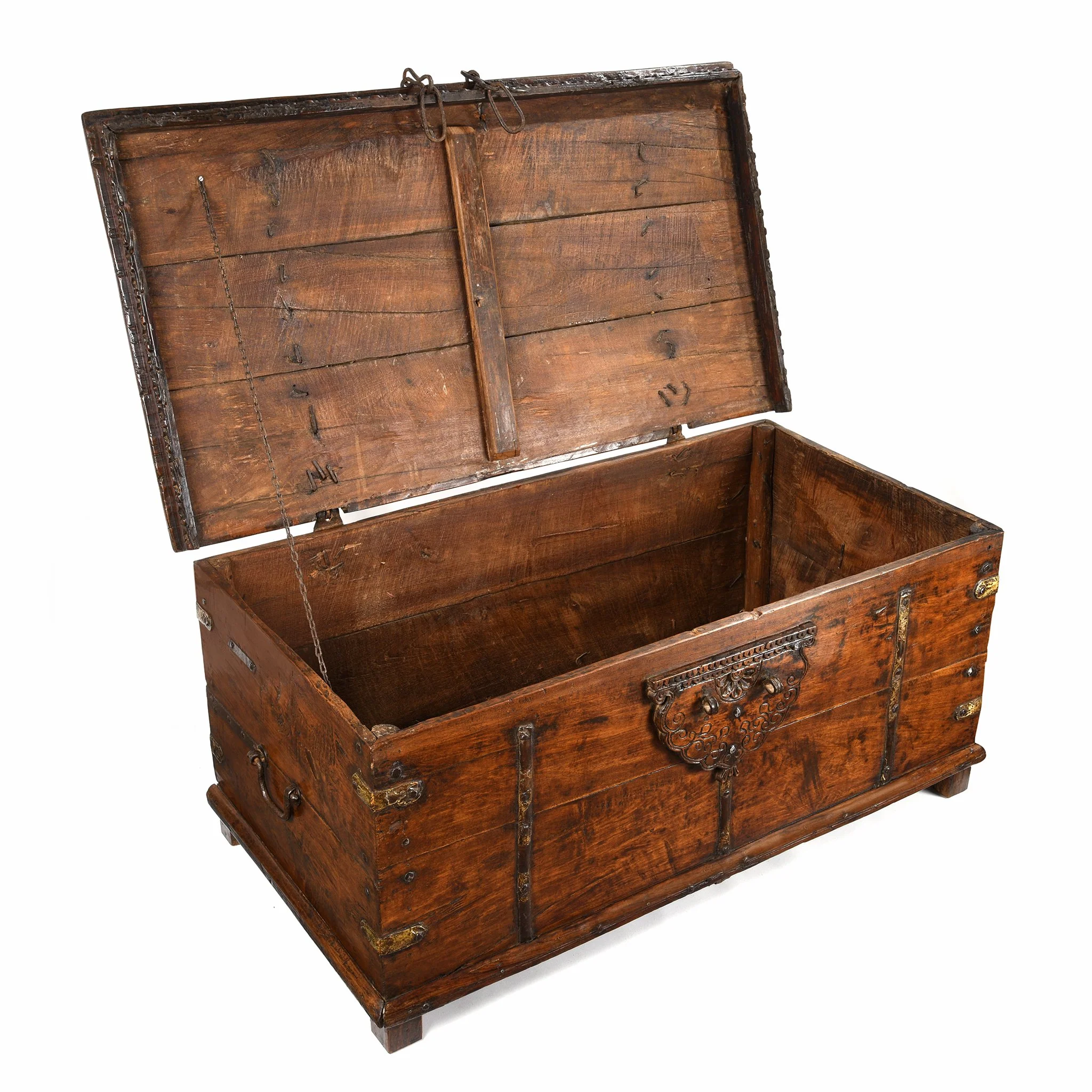 Iron Bound Teak Chest From Saurashtra - 19thC - Image 5